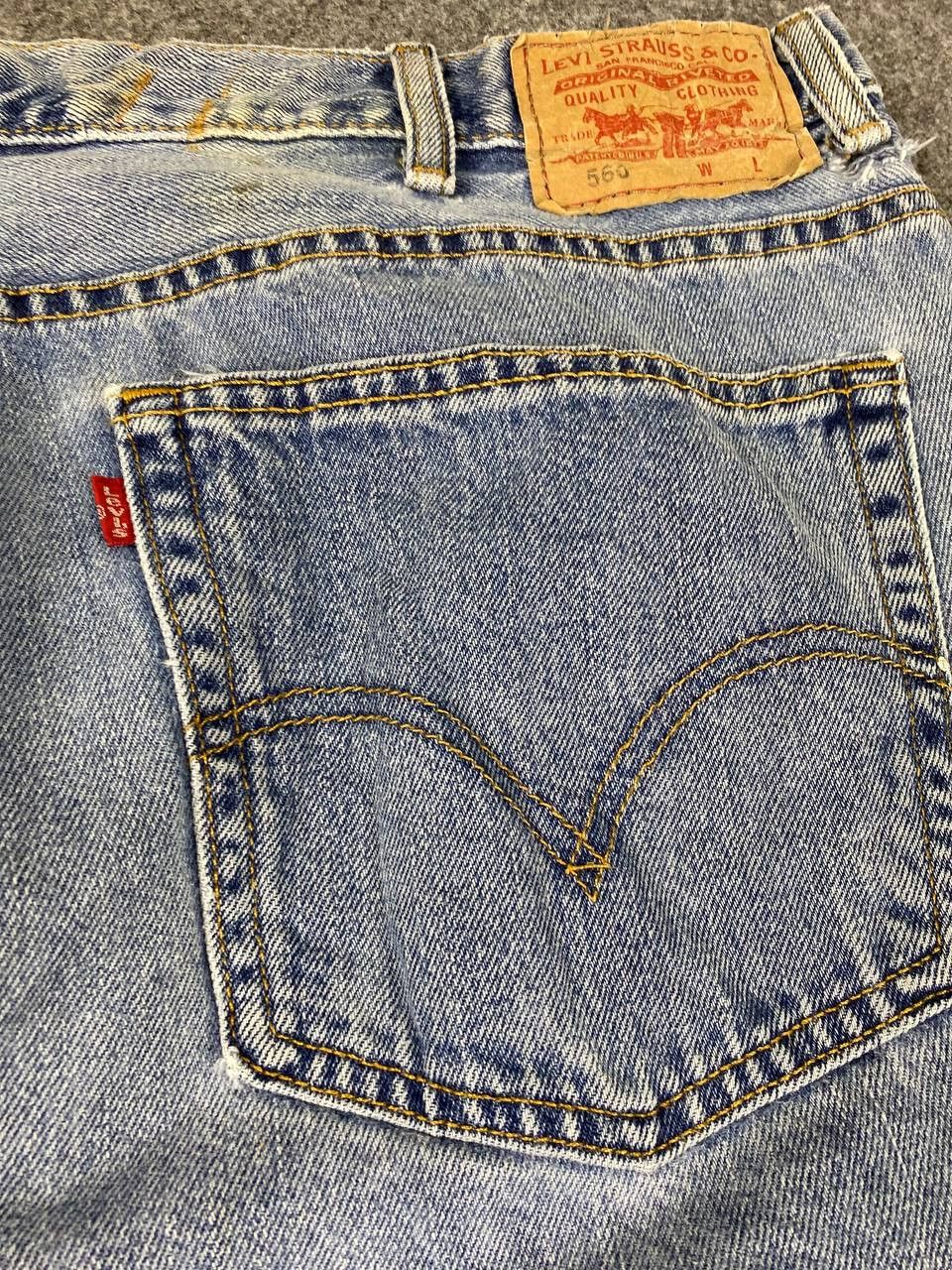 Levi's vintage levis 560 comfort fit paint splattered distressed Size US 44 / EU 60 - 7 Thumbnail