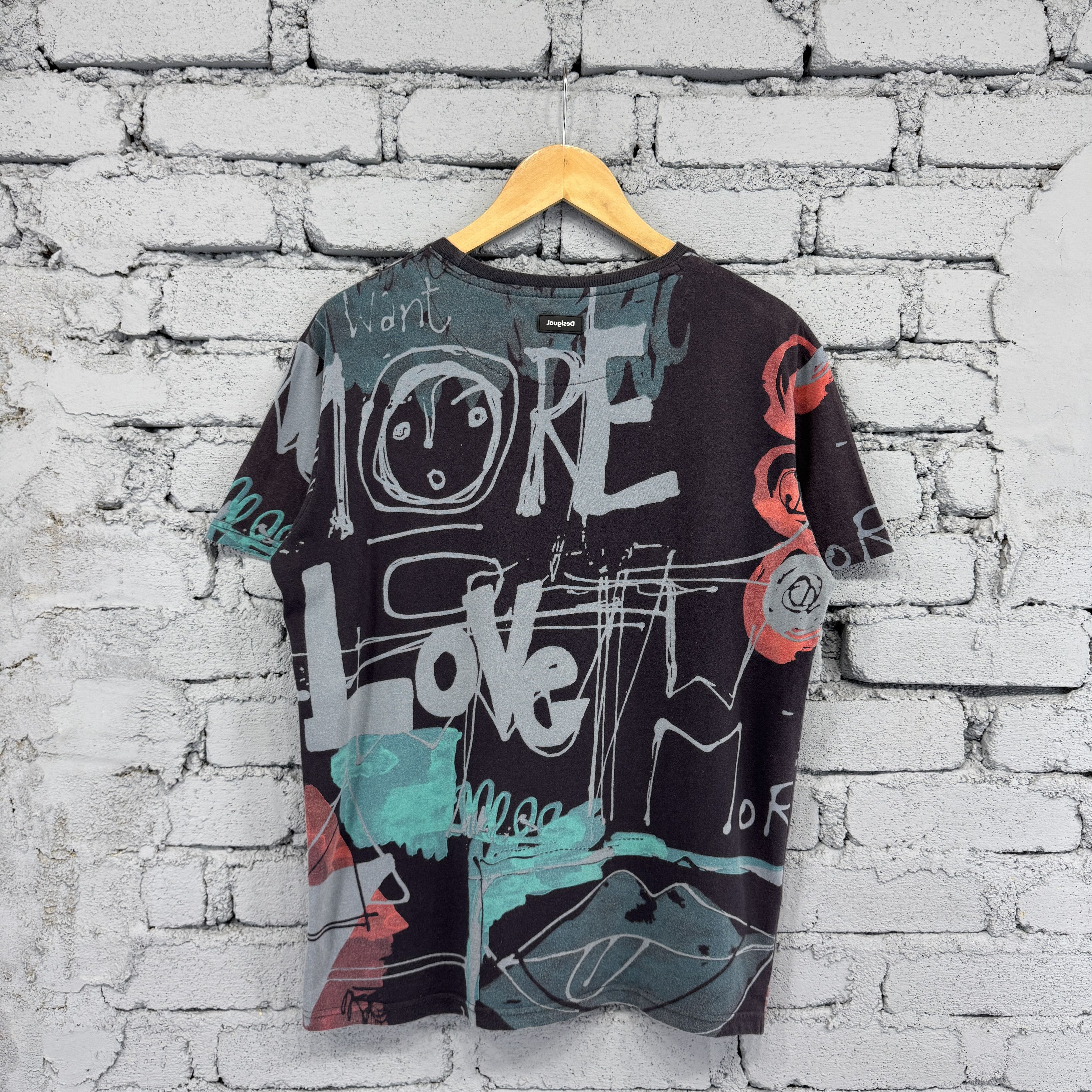 Japanese Brand Rare Japanese Brand Desigual Featuring A Graphic "MORE LOVE" Size US M / EU 48-50 / 2 - 2 Thumbnail