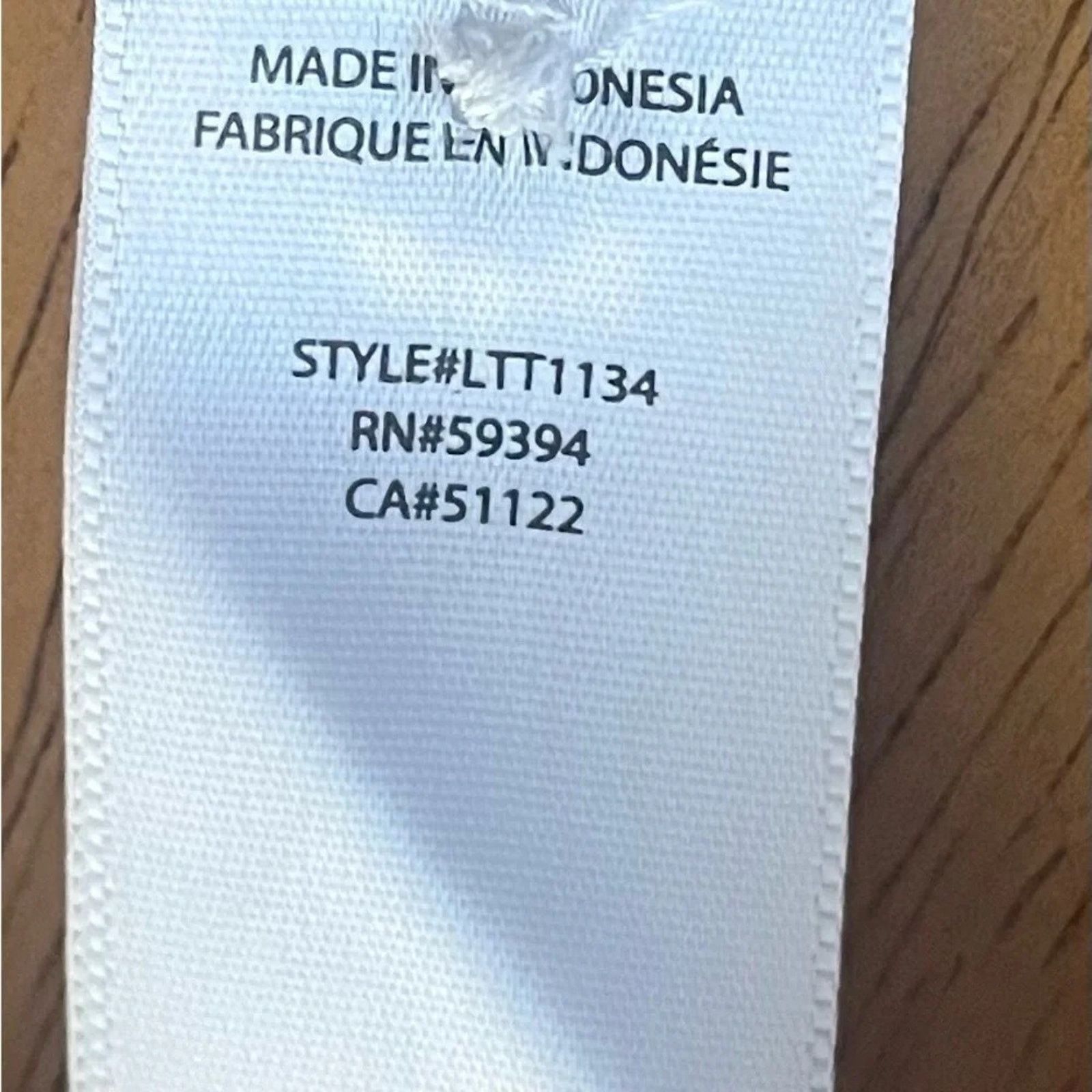 The Unbranded Brand BeachLunchLounge red and white striped shirt, size L Size L / US 10 / IT 46 - 3 Thumbnail