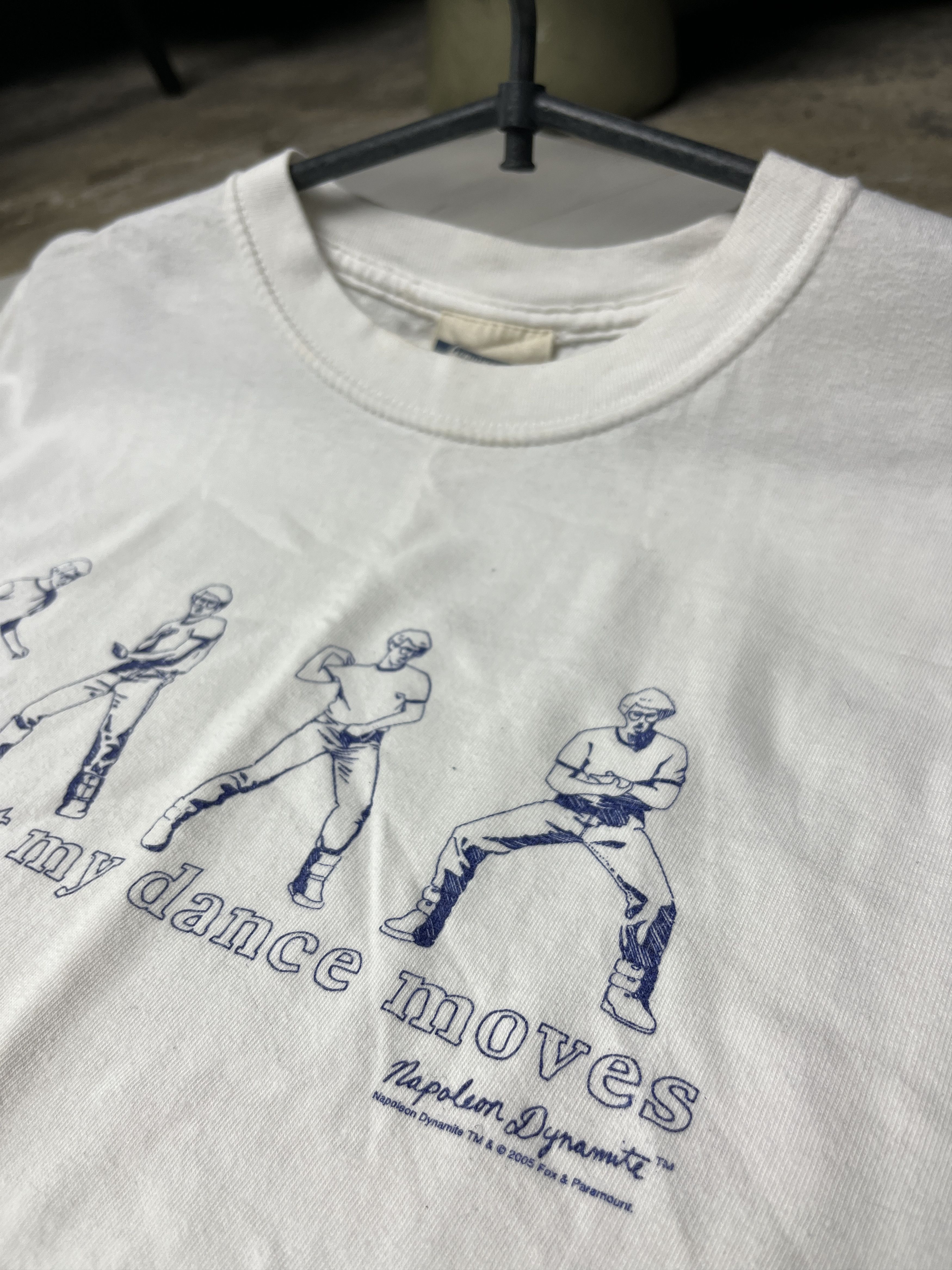 Vintage 2005 "CHECK OUT MY DANCE MOVES" TEE - № 912 Size US L / EU 52-54 / 3 - 4 Thumbnail