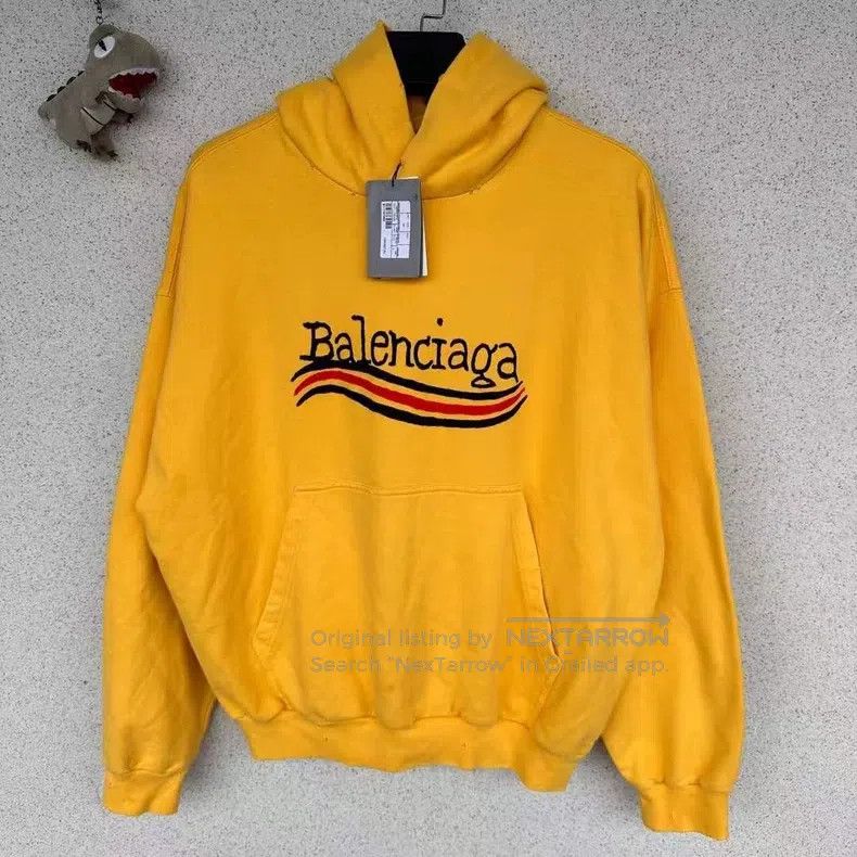 Balenciaga Balenciaga Yellow graffiti Coca-Cola hoodie Size US M / EU 48-50 / 2 - 1 Thumbnail