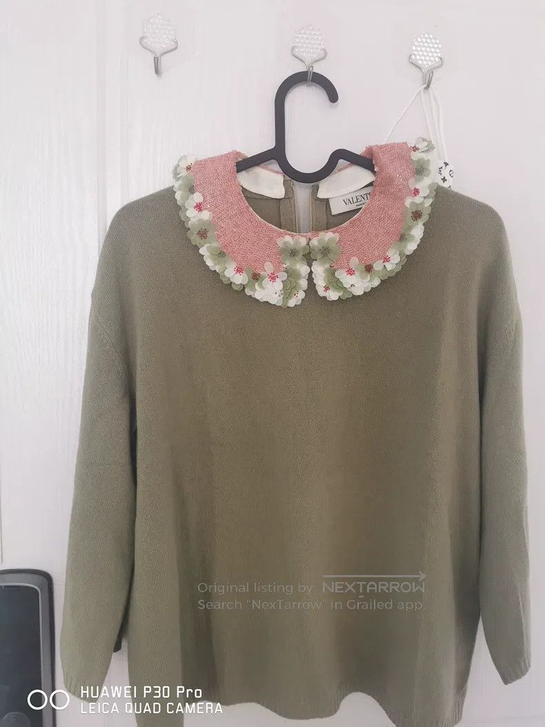 Valentino Valentino Wool sweater Size M / US 6-8 / IT 42-44 - 1 Thumbnail