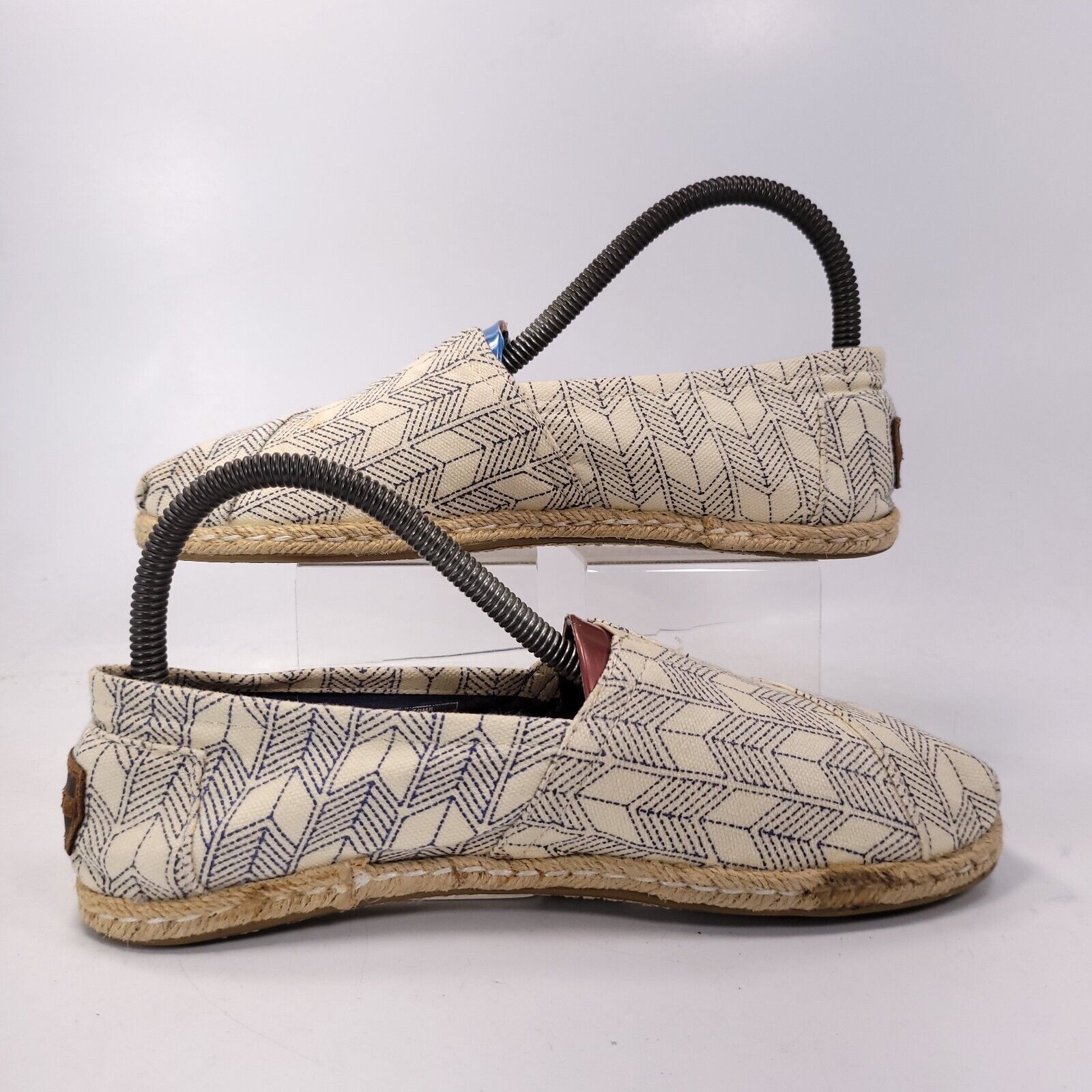Toms Toms Casual Round Toe Ballet Flat Women Size 6.5 Beige White Size US 6.5 / IT 36.5 - 6 Thumbnail