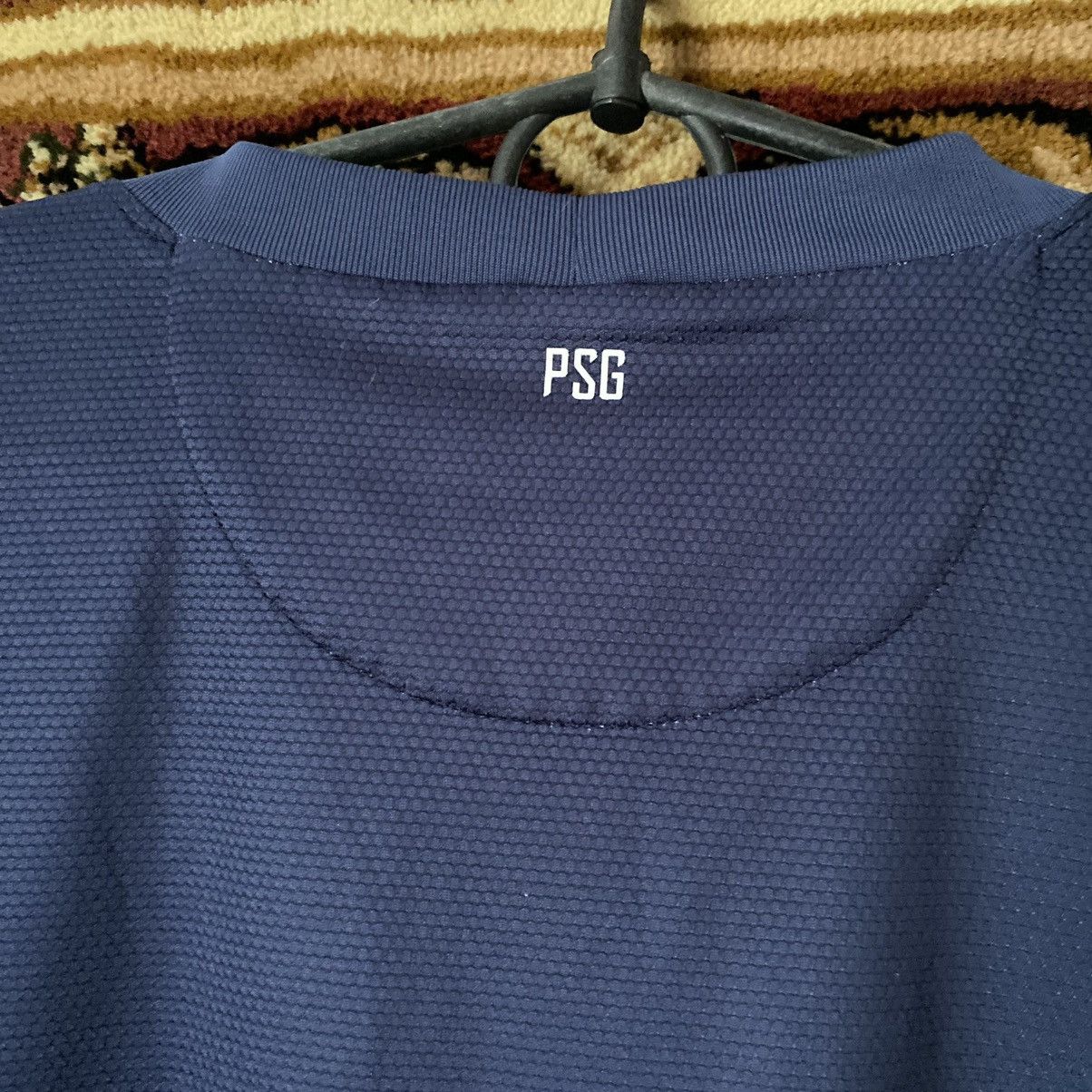 Nike PSG Nike Paris Saint-Germain 2015-16 Home Kit Soccer Jersey Size US L / EU 52-54 / 3 - 9 Thumbnail