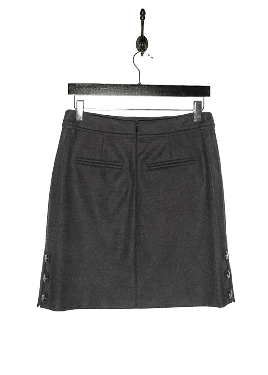 Chanel Chanel FW11 Charcoal Flannel Button Accent Mini Skirt Size 27" / US 4 / IT 40 - 6 Thumbnail