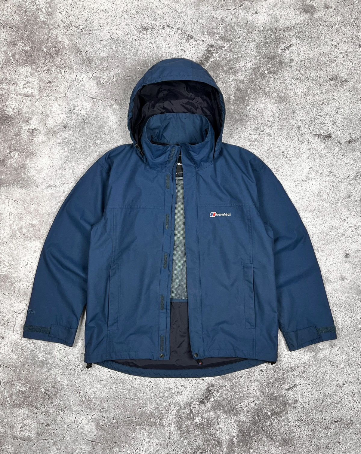 Berghaus Berghaus AQ2 Membrane Outdoor Light Jacket Size US M / EU 48-50 / 2 - 1 Thumbnail