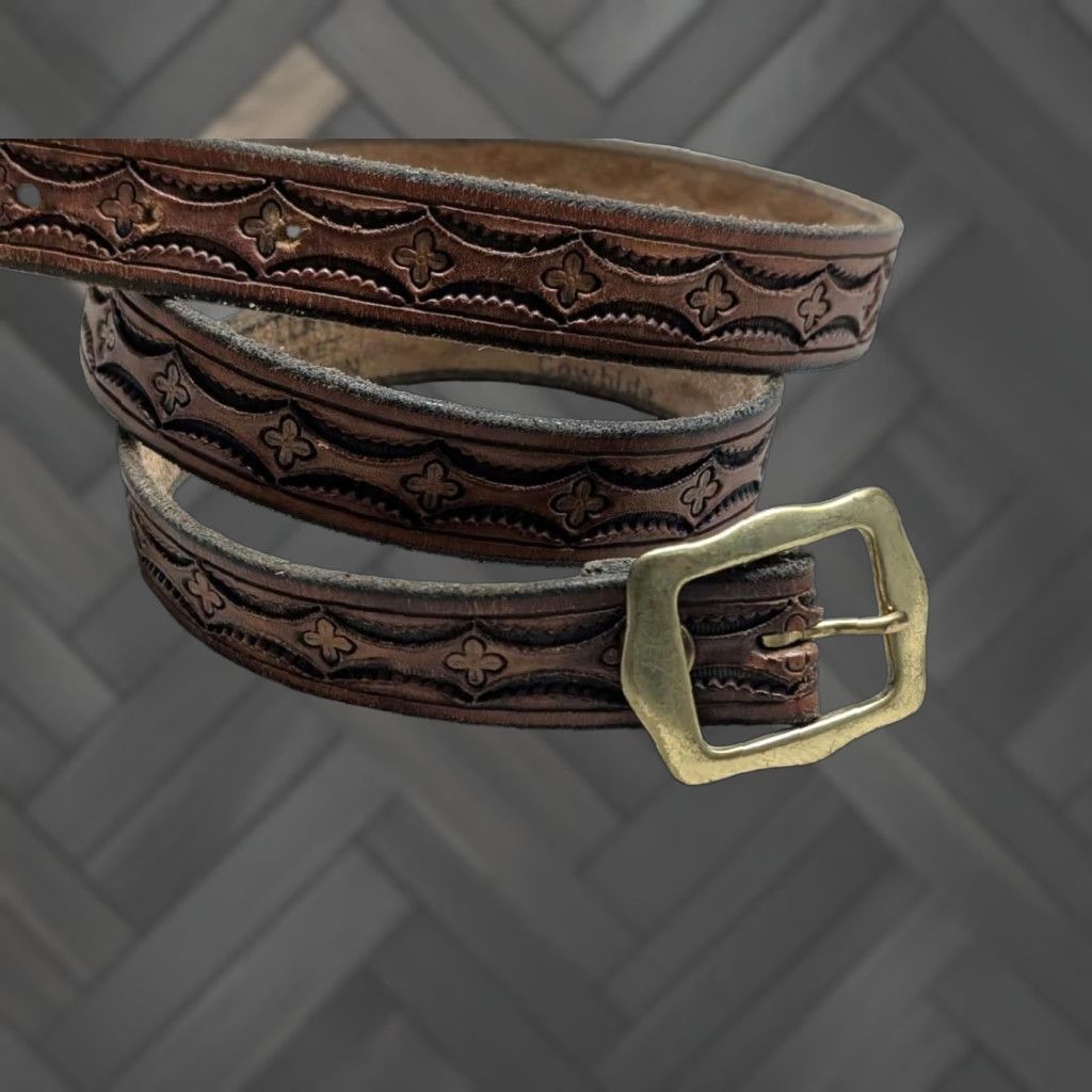 Vintage VINTAGE TOOLED buckle belt WESTERN handcrafted 34 brown GEOMETRIC boho hippie Size 34 - 1 Thumbnail