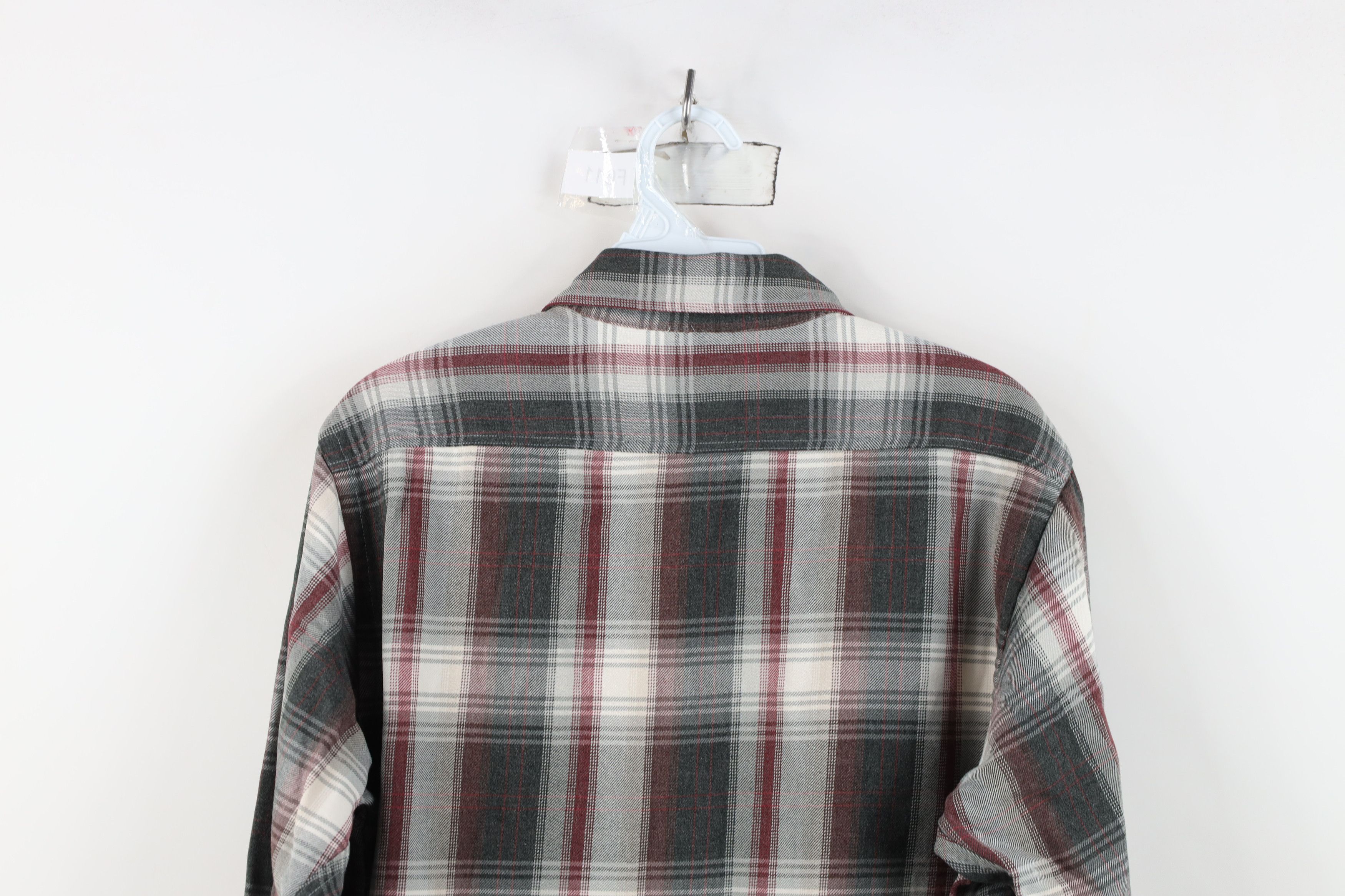 Vintage Vintage 90s Streetwear Flannel Collared Button Shirt Plaid Size US M / EU 48-50 / 2 - 12 Thumbnail