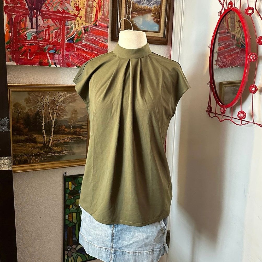 Other halara green turtleneck blouse short sleeve top Size S / US 4 / IT 40 - 1 Thumbnail