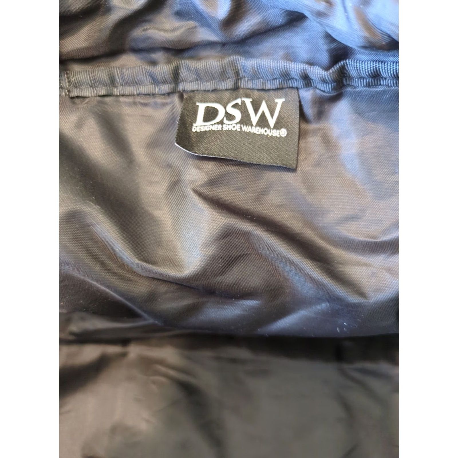 Vintage DSW Duffle Bag Travel Satin Gray Medium Zippered Pocket Women Canvas Polyester Lightweight Nylon Top Handle 13 in Strap Drop 11-13 in Size ONE SIZE - 2 Thumbnail