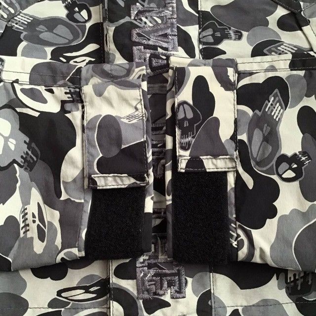 Bape × Stussy STUSSY × BAPE Skull camo hoodie snowboard jacket APE Size US S / EU 44-46 / 1 - 5 Thumbnail