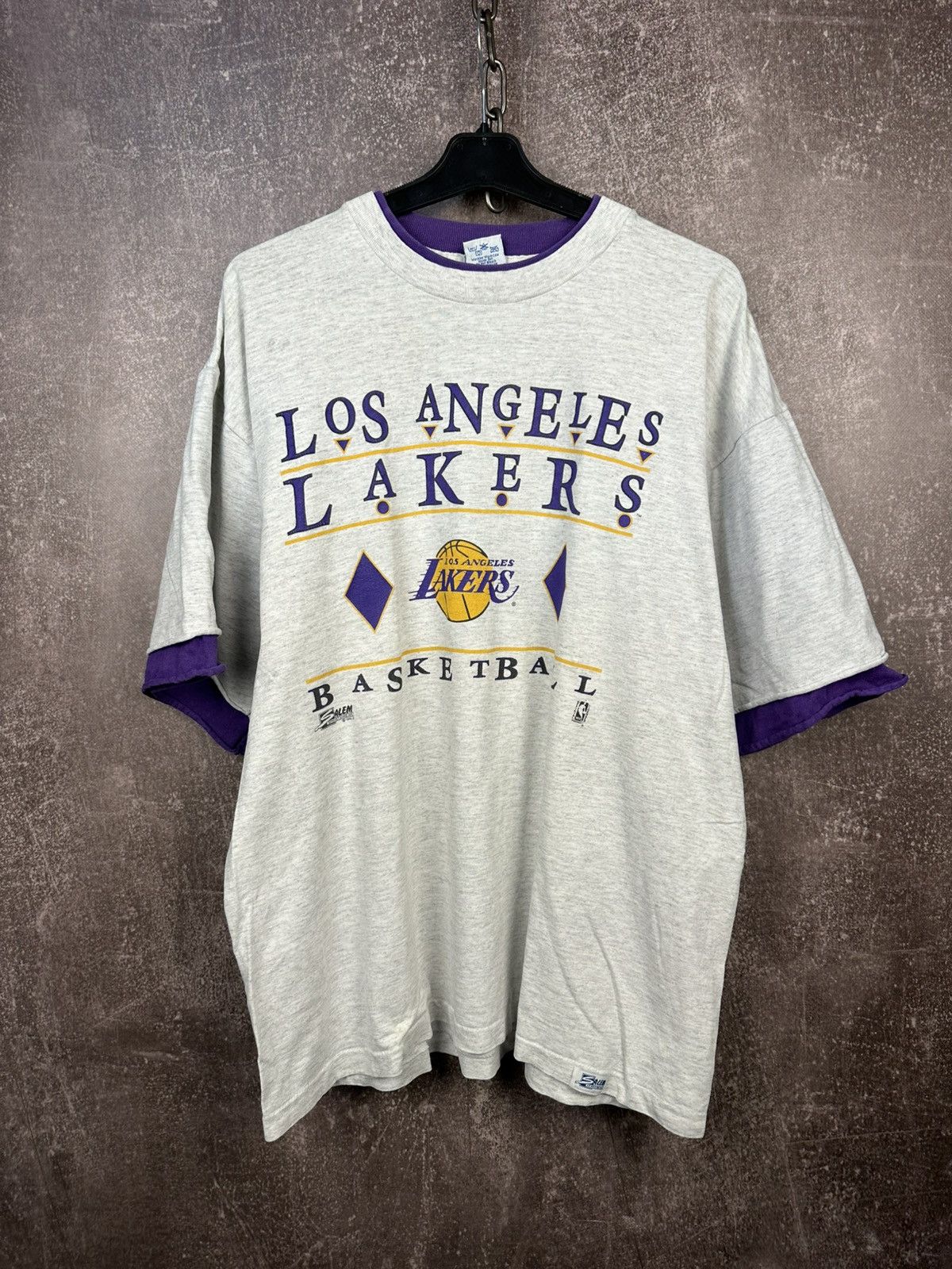 Salem Sportswear Vintage 90’s Lakers Los Angeles NBA T-Shirt Spalding RARE Size US XL / EU 56 / 4 - 1 Thumbnail