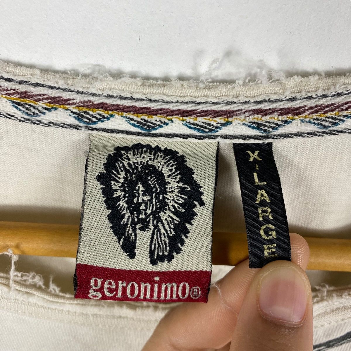 Japanese Brand The Legend Of GERONIMO Graphic Distressed Longsleeve Tee Size US XL / EU 56 / 4 - 8 Thumbnail