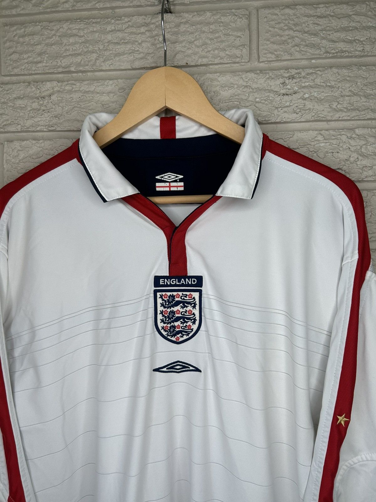 Umbro Vintage 2003 Umbro England Rooney Long Sleeve Home Jersey Size US XL / EU 56 / 4 - 3 Thumbnail