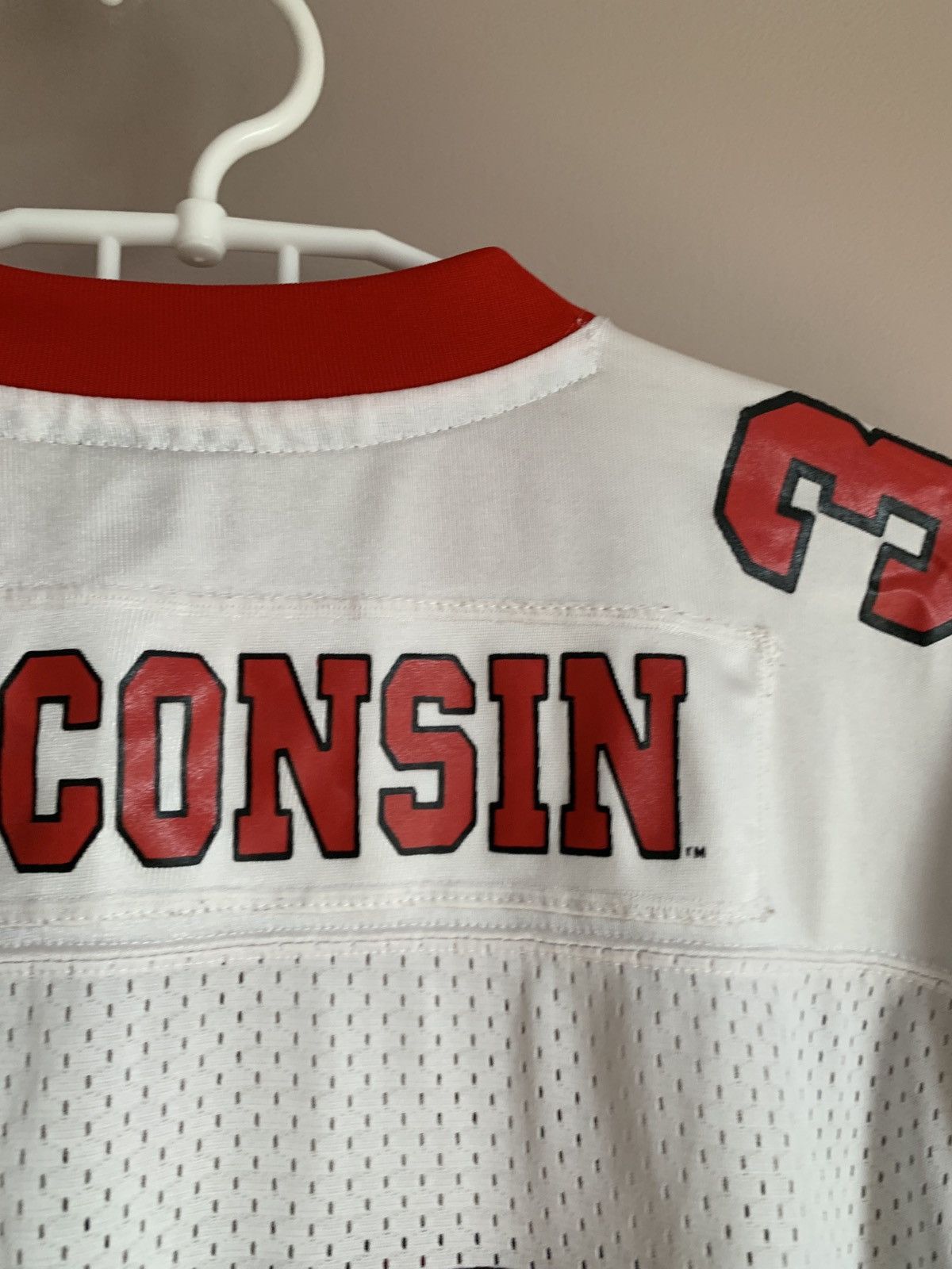 Starter Wisconsin Badgers Starter Vintage Tee Shirt Size L Size US L / EU 52-54 / 3 - 12 Thumbnail