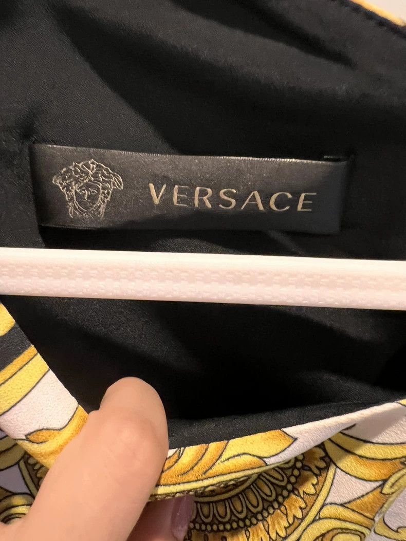 Versace Versace Sleeveless dress Size M / US 6-8 / IT 42-44 - 5 Thumbnail