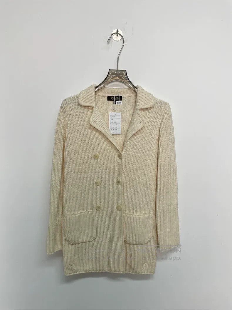 Loro Piana Loro Piana Knit Sweater Jacket White Size XS / US 0-2 / IT 36-38 - 1 Thumbnail