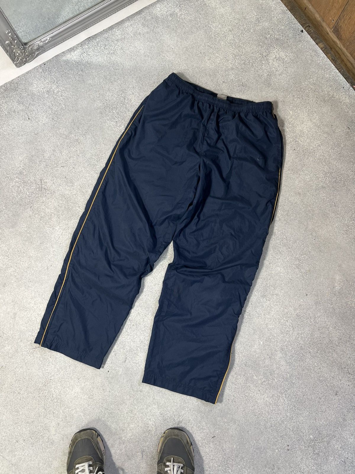 Nike Vintage Nike Track Pants Nylon Striped 00s Y2K Baggy Size US 34 / EU 50 - 1 Thumbnail