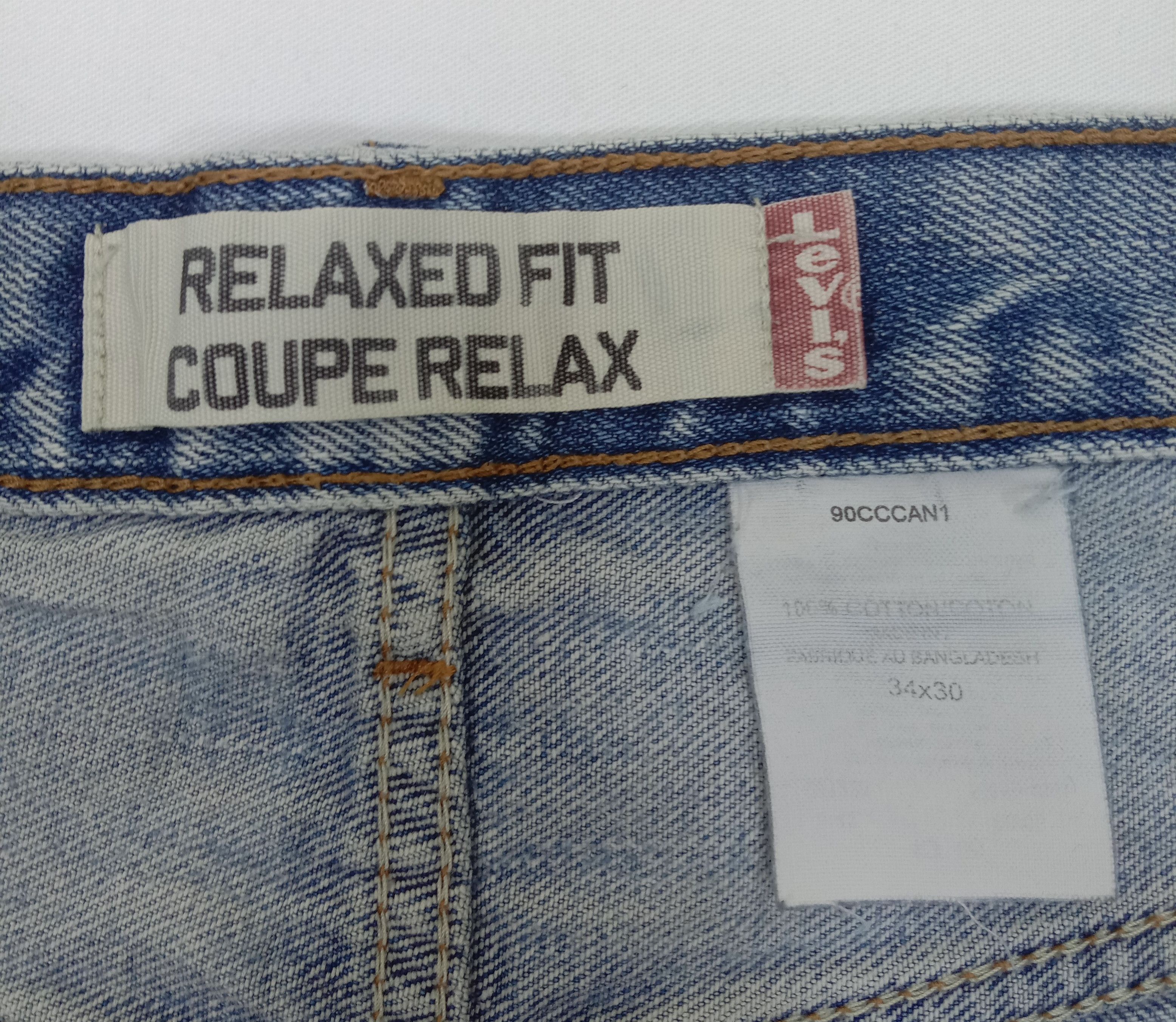 Levi's Vintage Levi's 550 Light Wash Jeans Relaxed Fit Denim Size US 33 - 11 Thumbnail