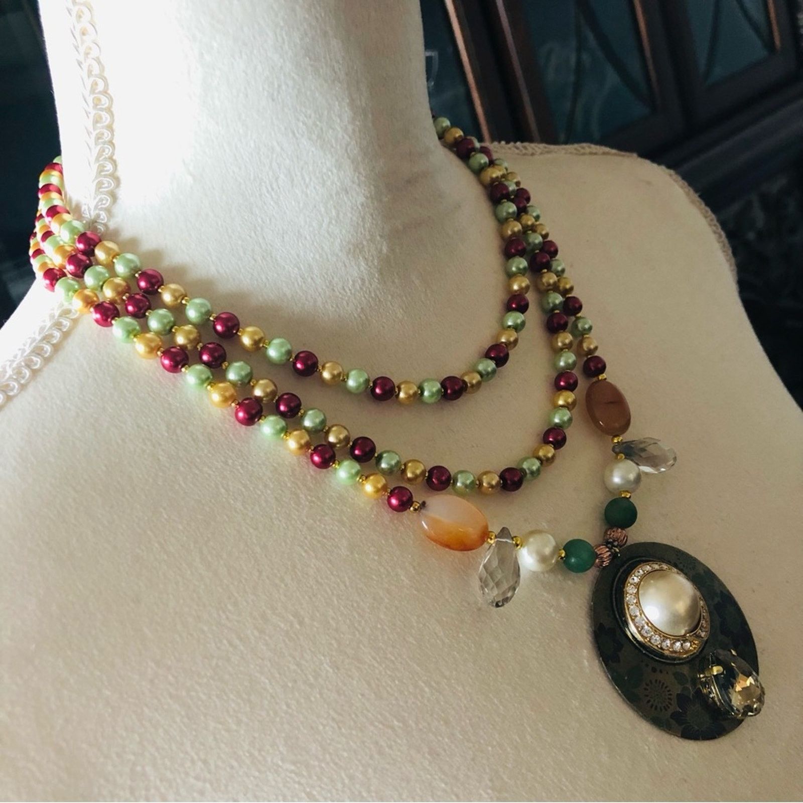Handmade Handcrafted repurpose large amulet pendant Pearl necklace Size ONE SIZE - 3 Thumbnail