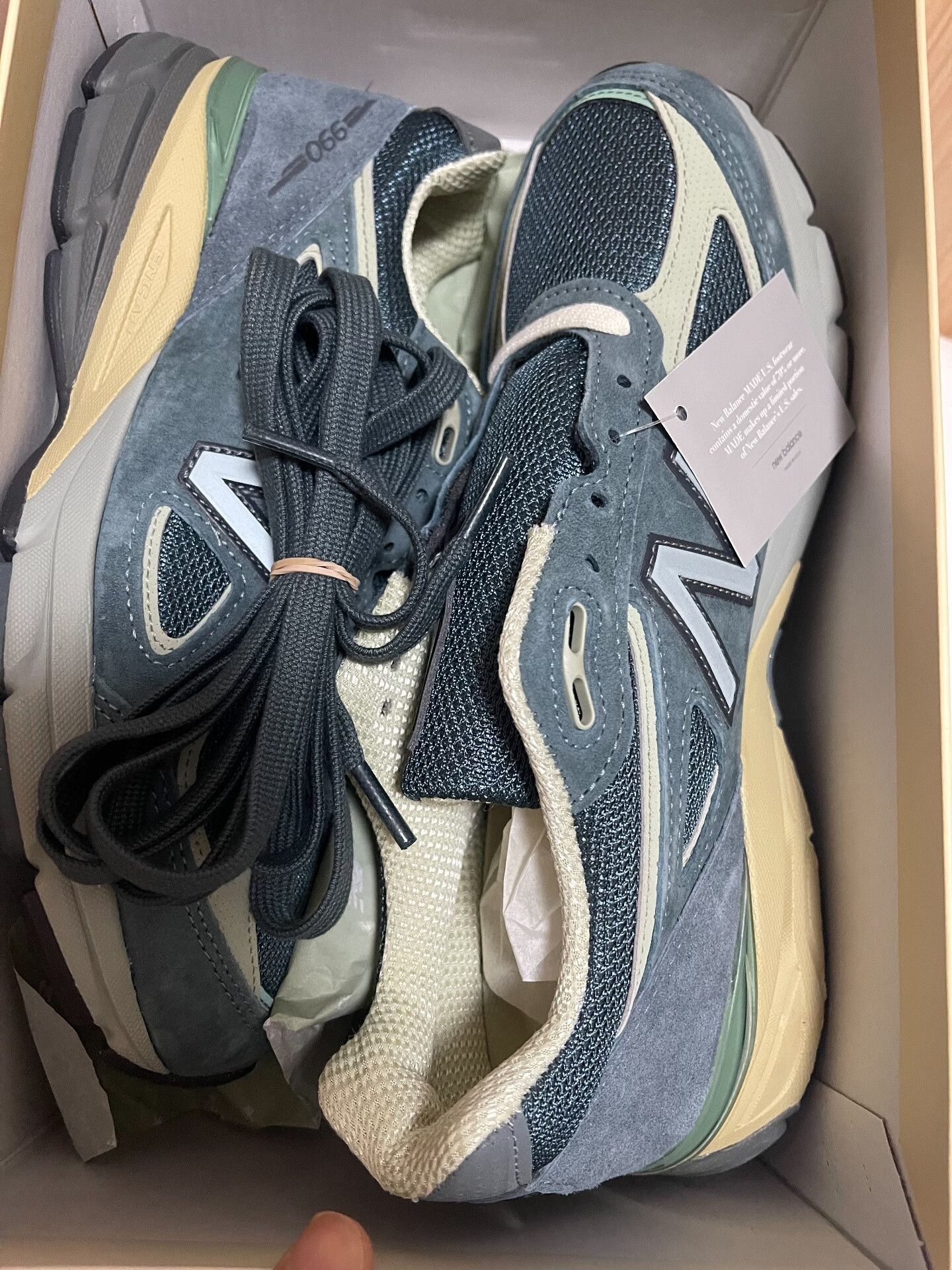 Auralee Auralee x Balance 990 V4 Size US 9 / EU 42 - 3 Thumbnail