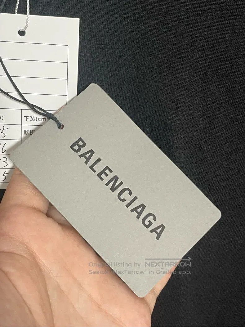 Balenciaga Balenciaga Printed black short-sleeve T-shirt Size US S / EU 44-46 / 1 - 7 Thumbnail