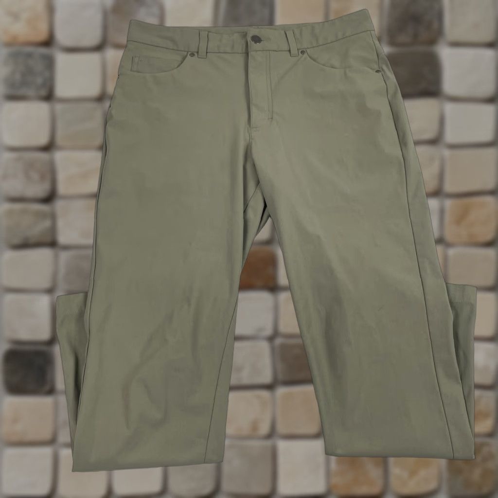 Vintage VRST Pants Mens 32 x 30 Green Golf Tapered Leg Stretch Preppy Dress Pants Slim 5-Pocket Vintage? Size US 32 / EU 48 - 1 Thumbnail