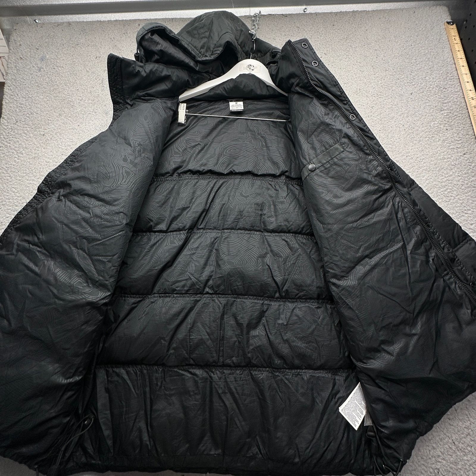 Nike Nike 477125-010 Stowage Down Puffer Jacket Coat Men XL HOLES Size US XL / EU 56 / 4 - 18 Thumbnail
