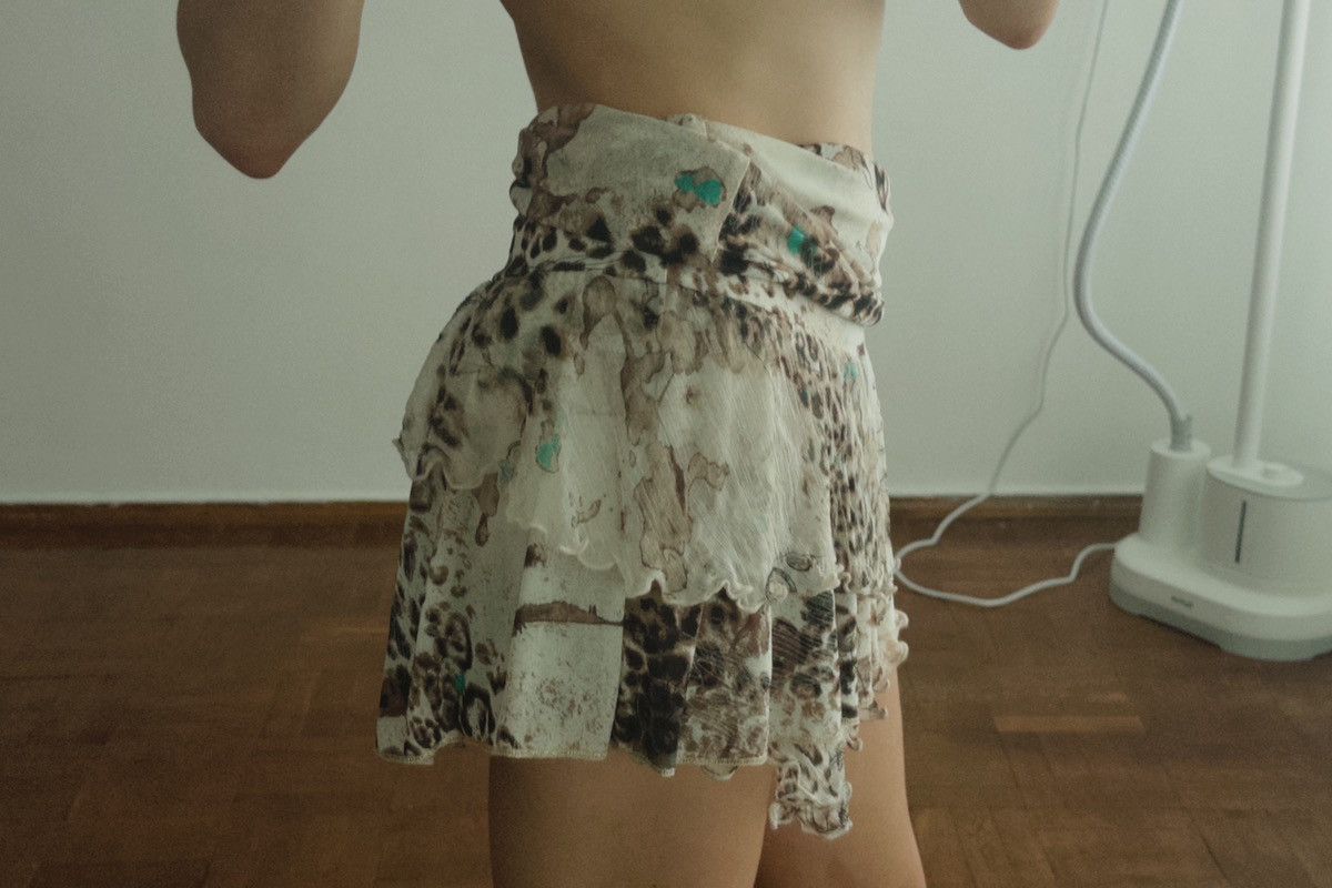 Liu Jo Liu•Jo silk blend animal-print mini skirt size xs-s Size 26" / US 2 / IT 38 - 5 Thumbnail