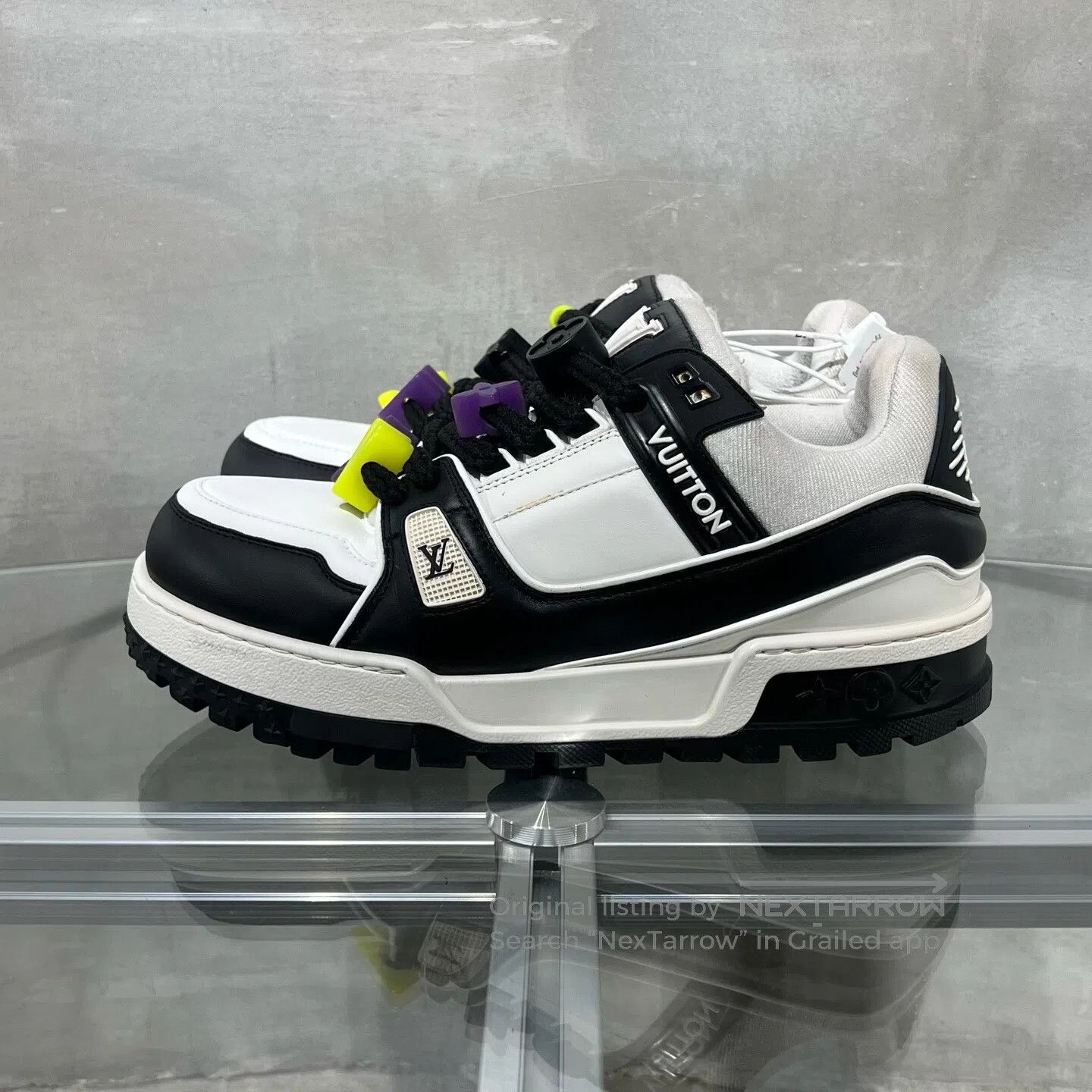 Louis Vuitton Louis Vuitton Trainer: Black-and-white chubby guy shoes Size US 9 / EU 42 - 3 Thumbnail