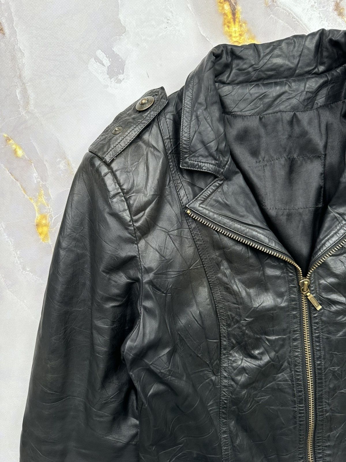 Japanese Brand Vintage Leather Jacket Size S / US 4 / IT 40 - 2 Thumbnail