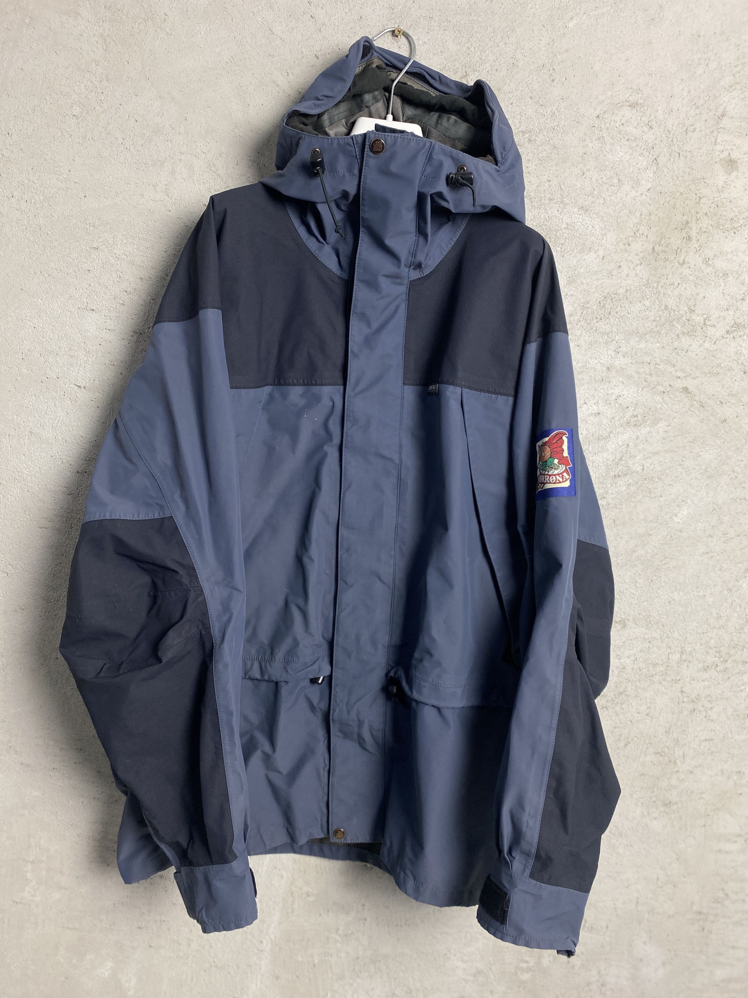 Norrona Norrona Trollveggen Gore tex vintage jacket Size US L / EU 52-54 / 3 - 1 Thumbnail
