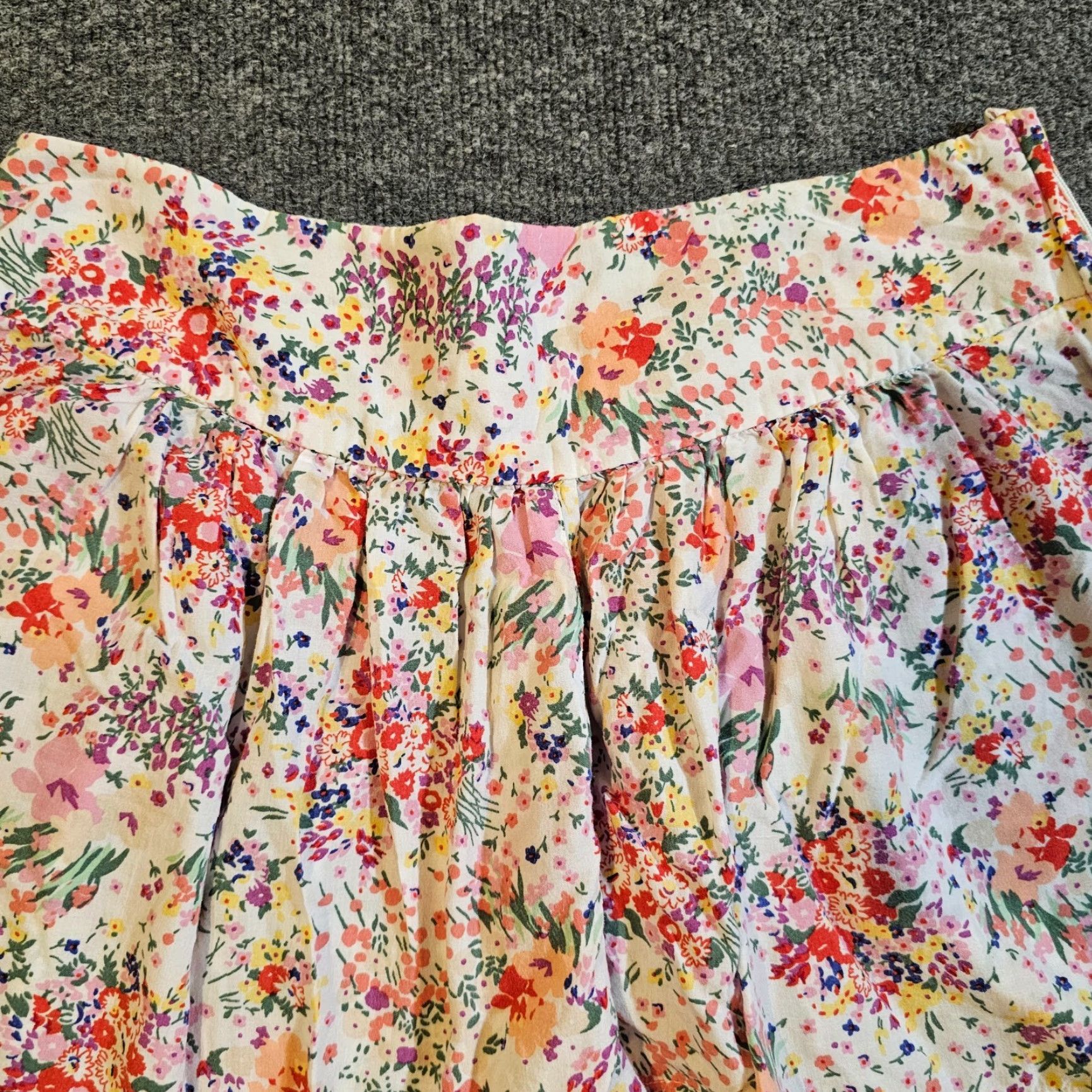 H&M H&M Shorts Womens 10 White Pink Floral Side Zip Garden Collection Casual Shirt Size 32" / US 10 / IT 46 - 2 Thumbnail