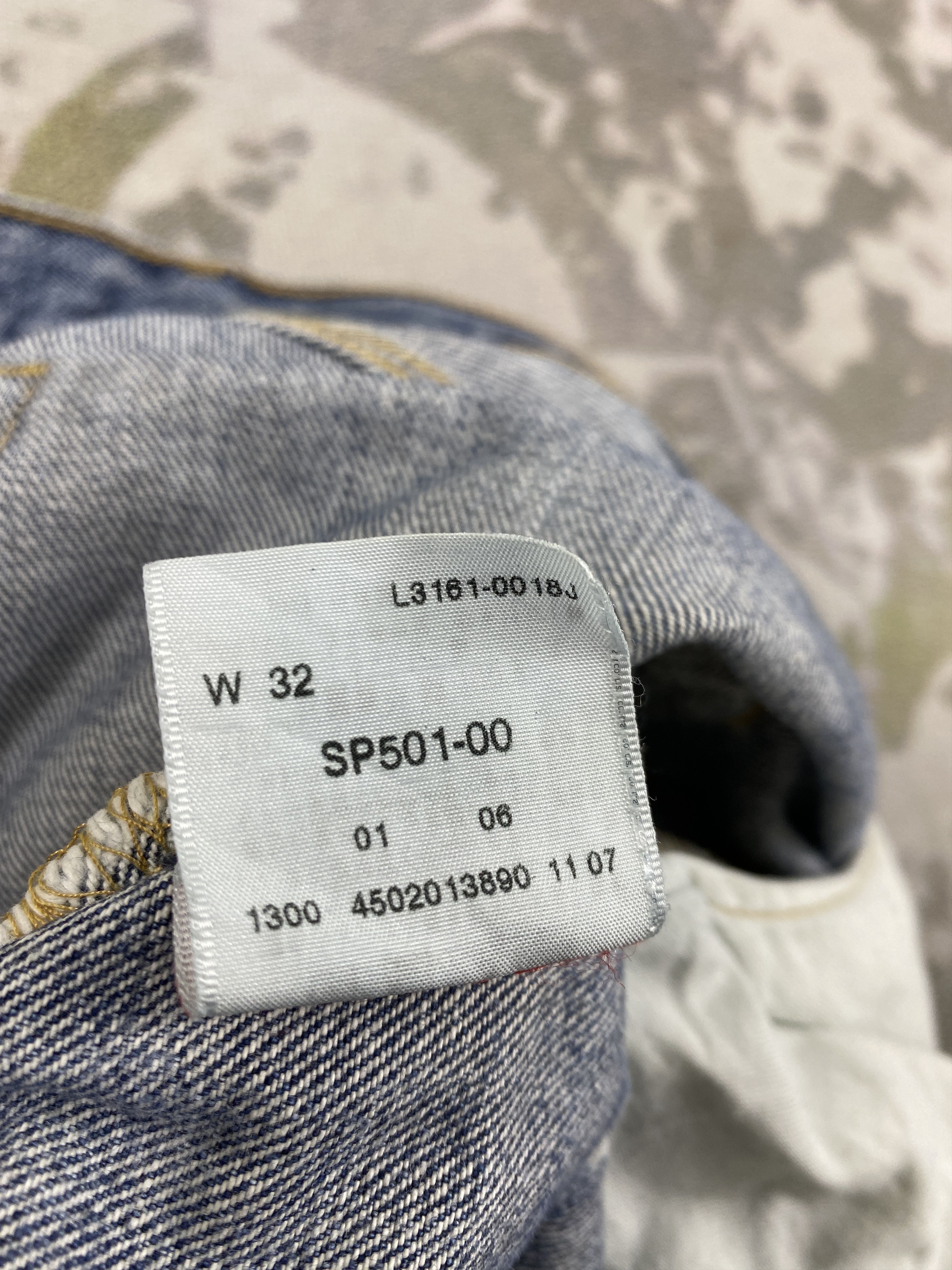 Levi's Vintage Levi's 501 Jeans 32x15.5 Short Denim - JN3756 Size US 32 / EU 48 - 8 Thumbnail