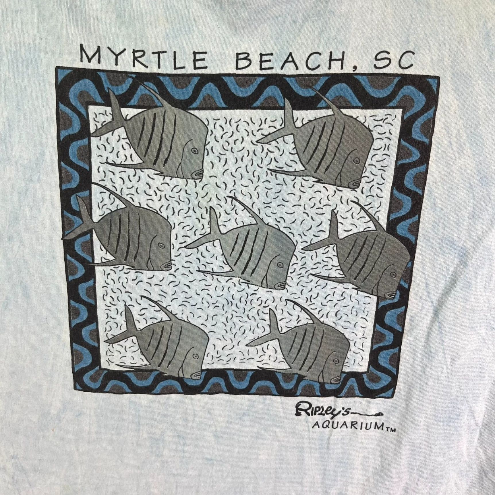 Vintage VINTAGE Stedman T-Shirt Navy Blue Tie Dye Ripley's Aquarium Myrtle Beach 1990s Graphic Print XL Adult Mens 80s 90s Beach USA Fish Logo Shirt Size US XL / EU 56 / 4 - 4 Thumbnail