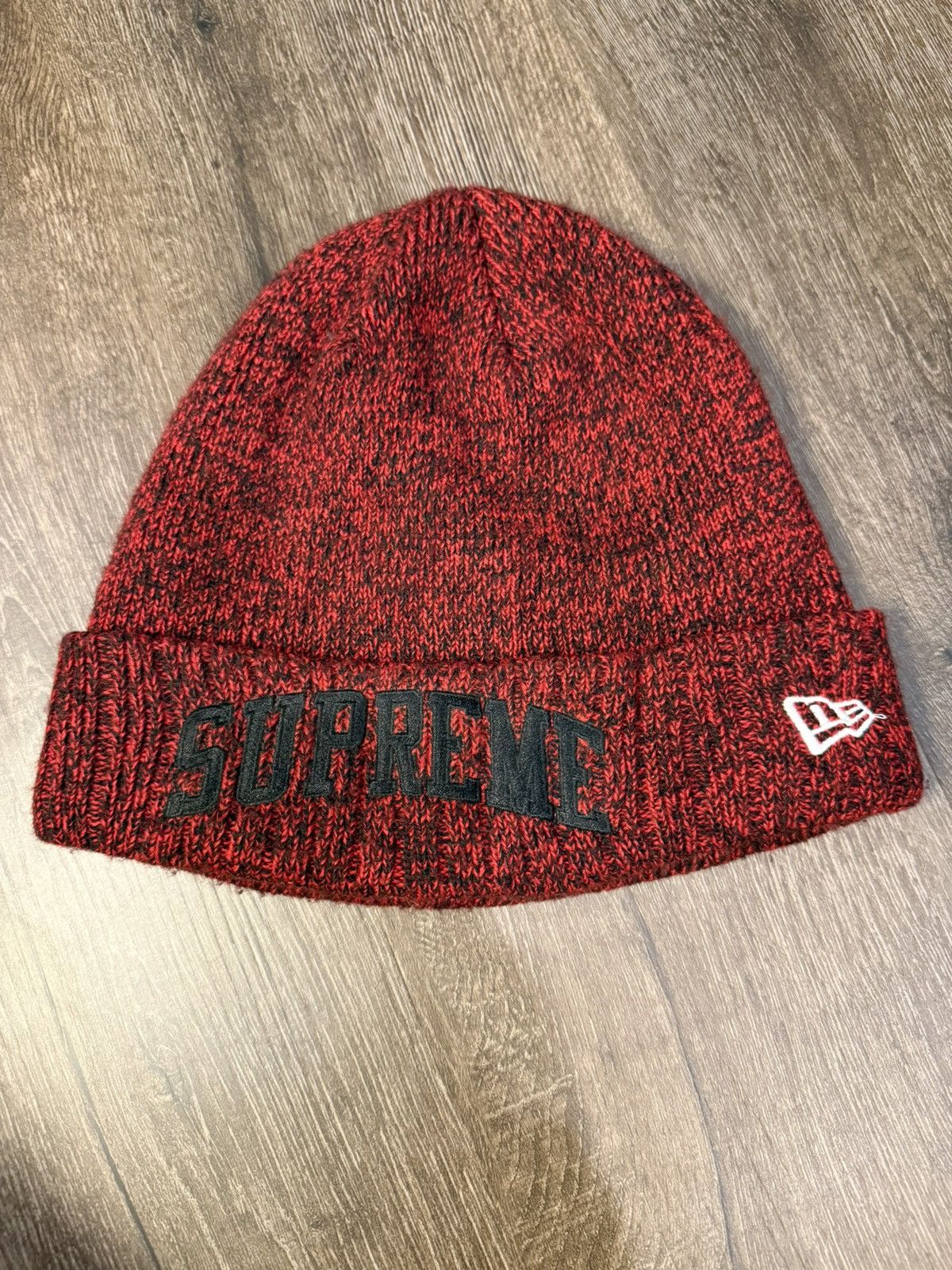 Supreme Authentic Supreme x New Era Beanie Size ONE SIZE - 1 Thumbnail