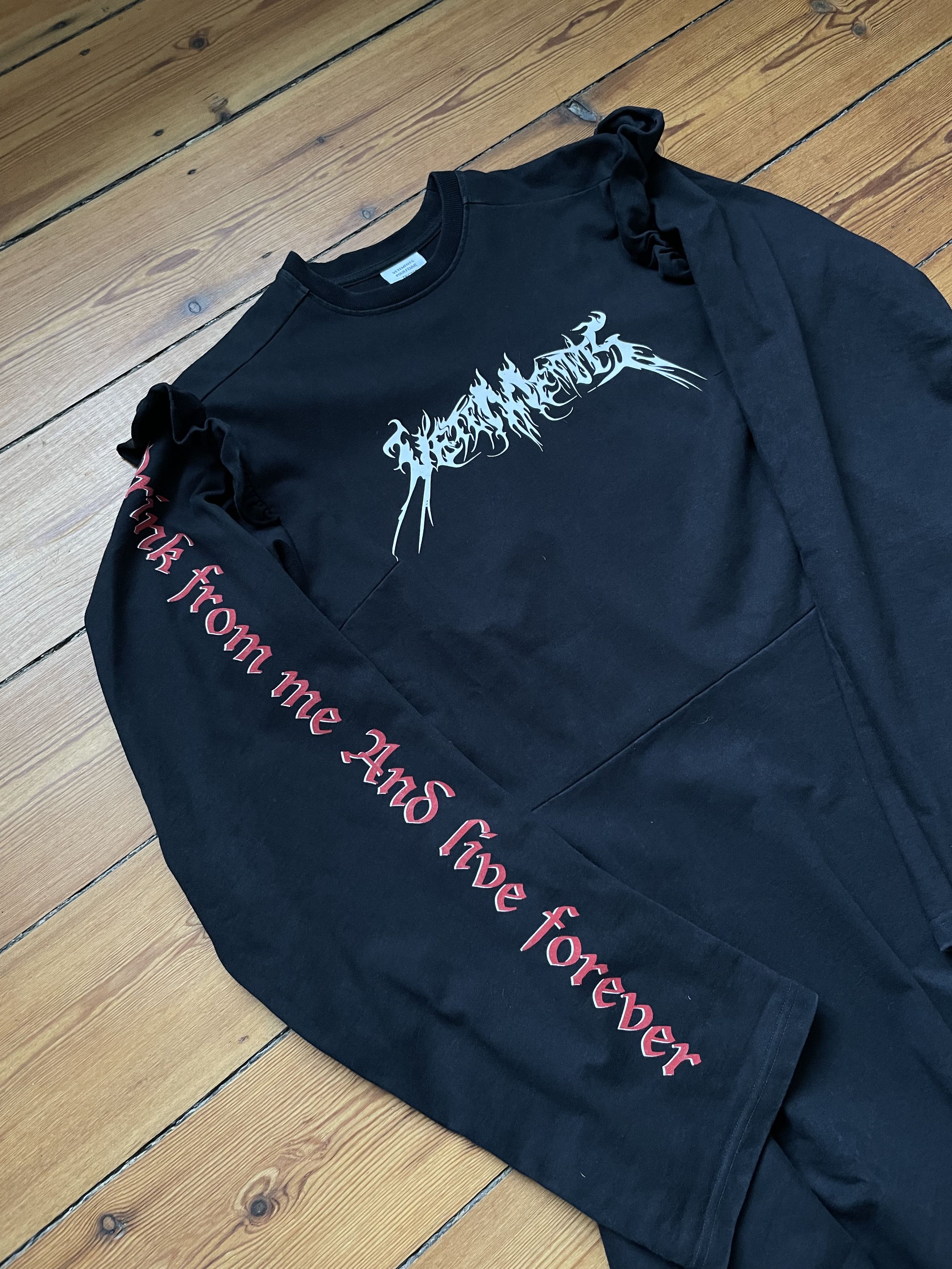 Vetements Vetements AW17 TFD Total Fucking Darkness Dress Maxidress Size S / US 4 / IT 40 - 3 Thumbnail