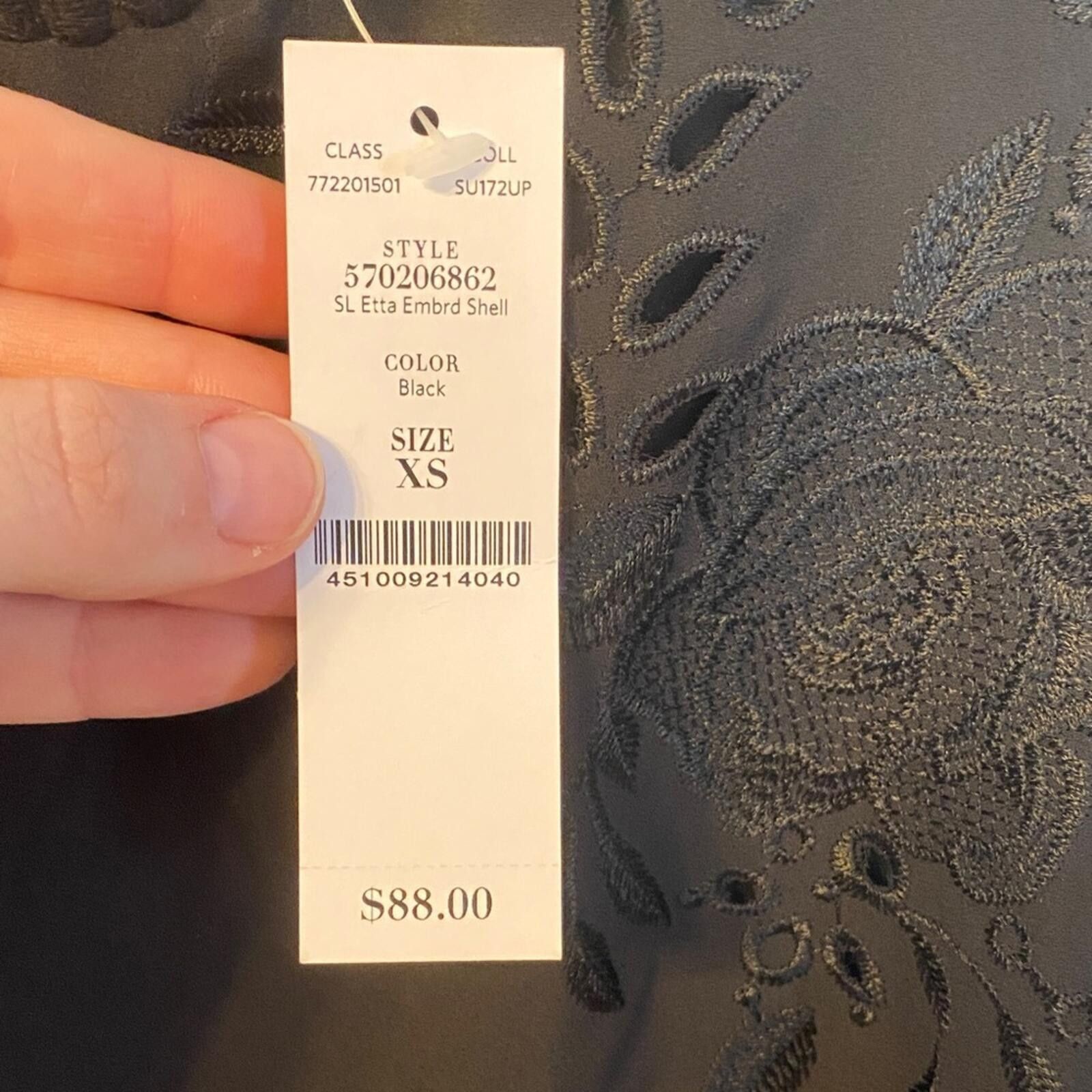 Other WHBM Black Sleeveless Embroidered Blouse XS Size XS / US 0-2 / IT 36-38 - 8 Thumbnail