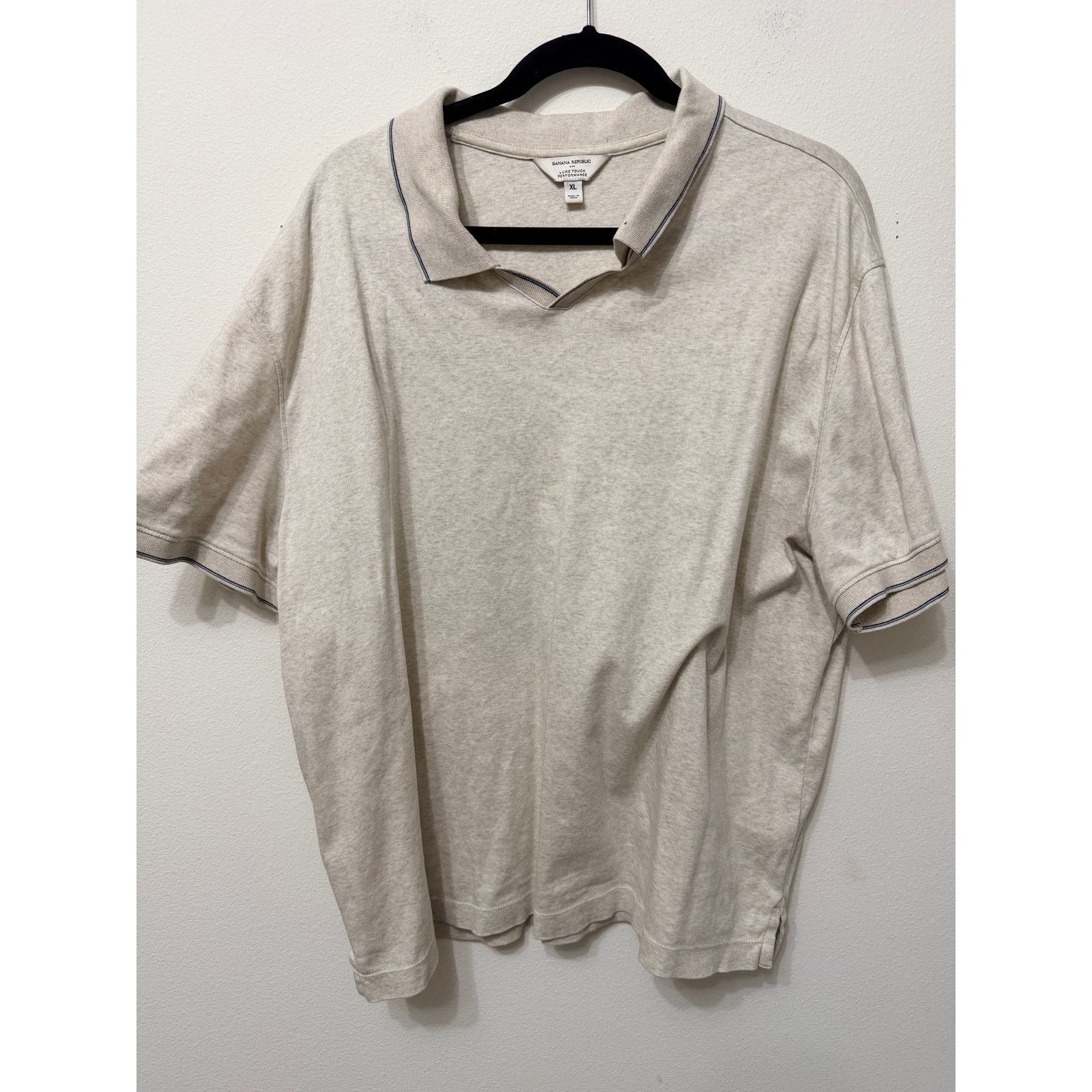 Banana Republic Preloved Banana Republic Luxe Touch Polo Sz XL Size US XL / EU 56 / 4 - 1 Thumbnail