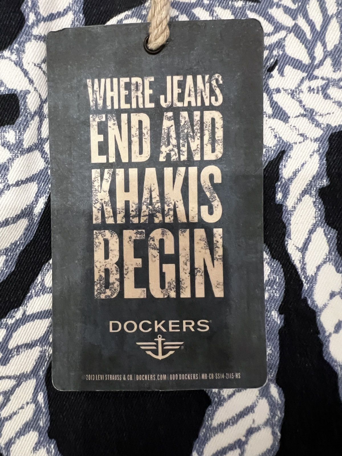 Dockers Dockers Alpha Slim Blue Rope AOP Khakis 2013 Size US 34 / EU 50 - 9 Thumbnail