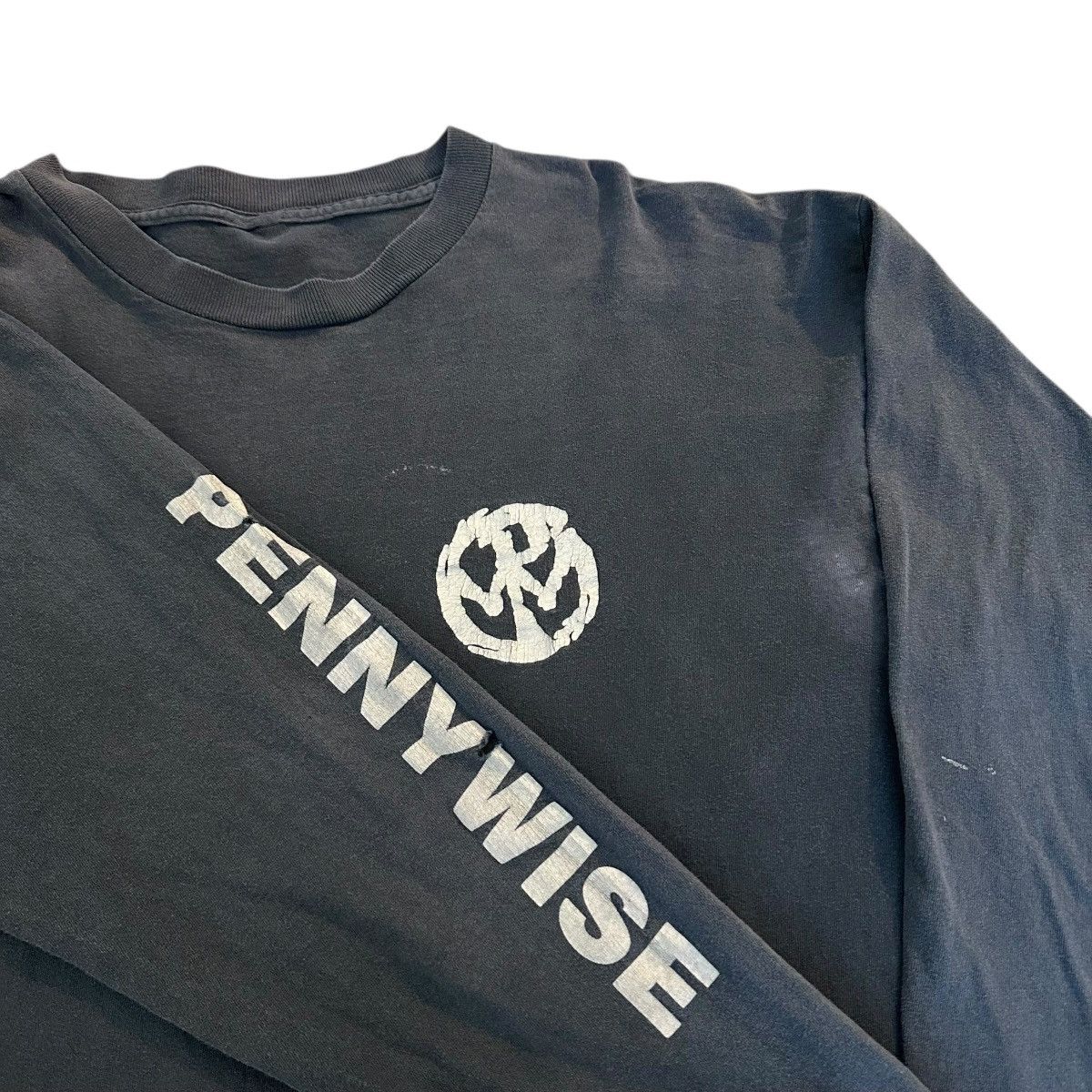 Band Tees Vintage 1997 Pennywise punk distressed Longsleeve shirt XL Size US XL / EU 56 / 4 - 2 Thumbnail