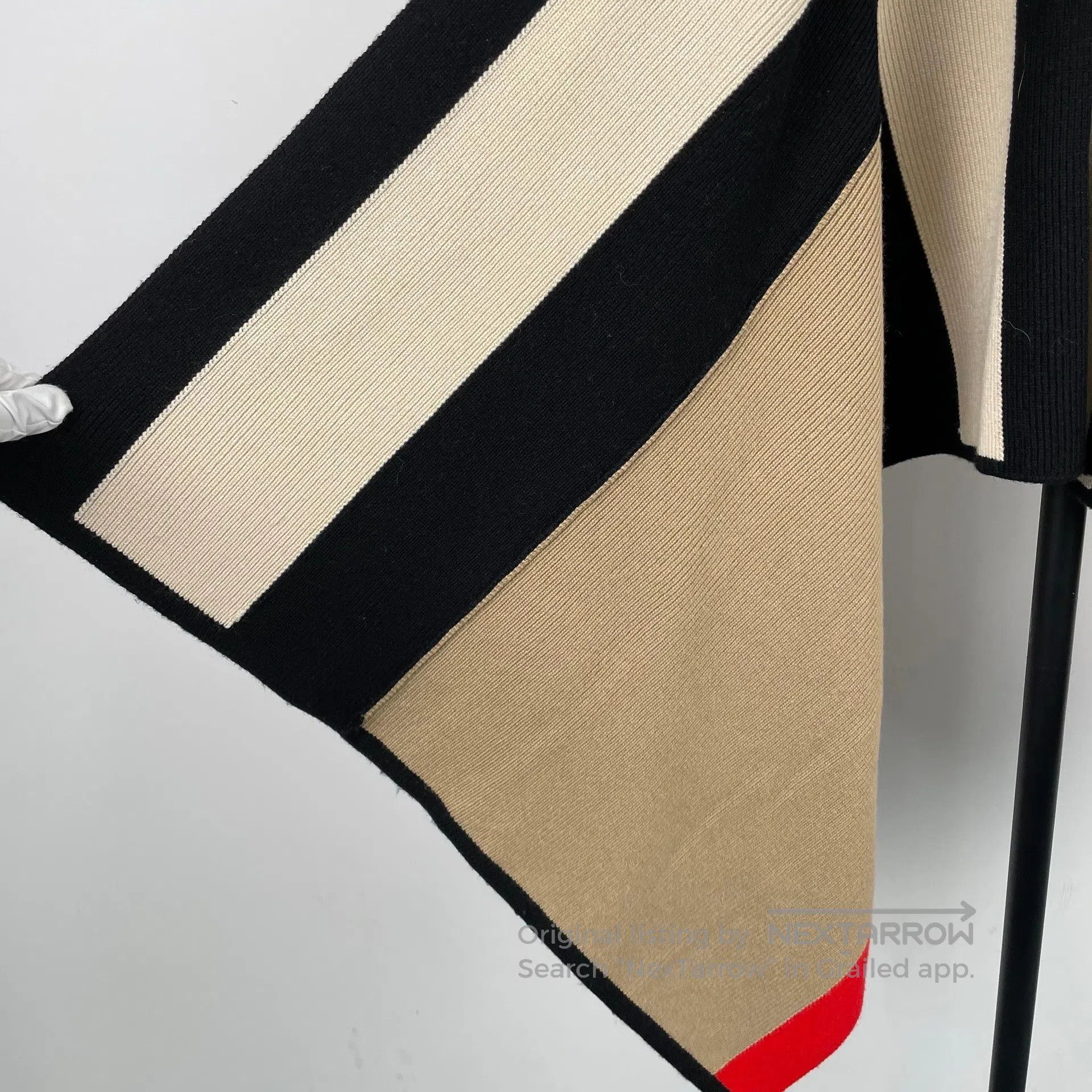 Burberry Burberry Color-blocked Plaid Wool Cloak Shawl| Size S / US 4 / IT 40 - 9 Thumbnail