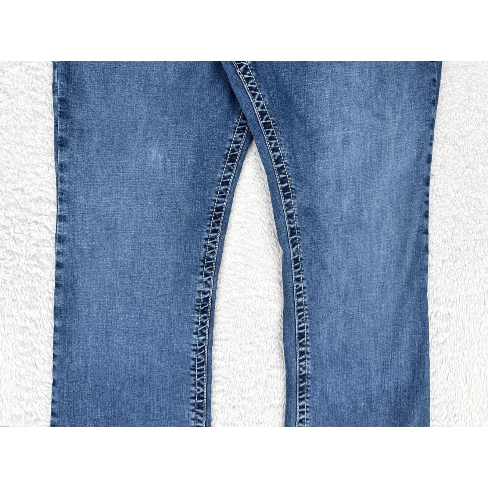 Lee Lee Jeans Womens 12 Short Blue Midrise Fit Straight Leg Denim with Stretch - 5-Pocket, Zip Fly - Regular Size 34" / US 12 / IT 48 - 3 Thumbnail