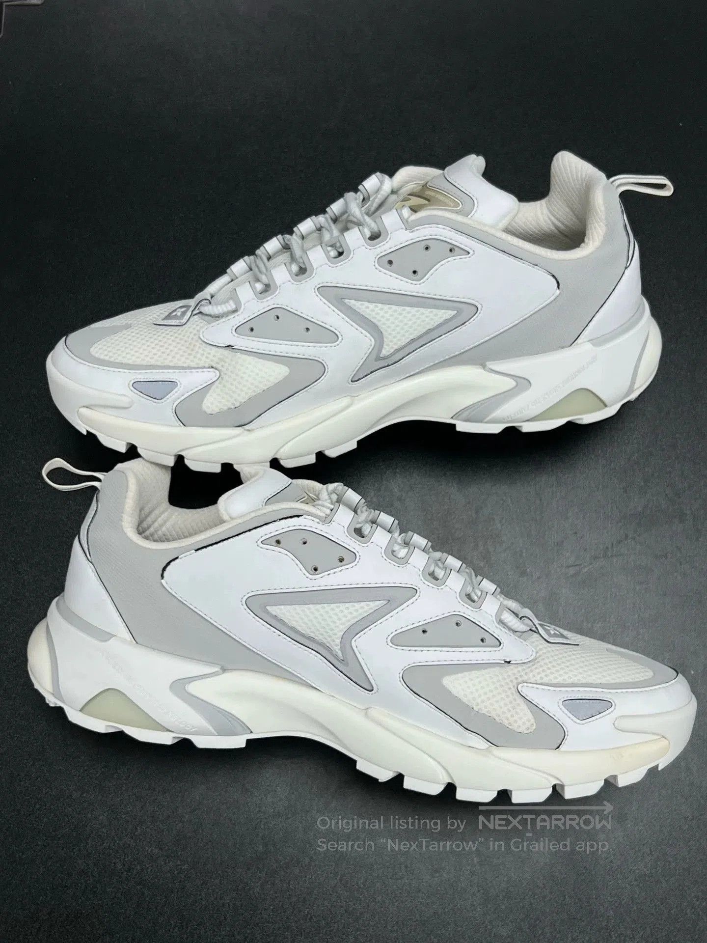 Louis Vuitton lv runner tatic sneakers in white and gray. Size US 11 / EU 44 - 5 Thumbnail