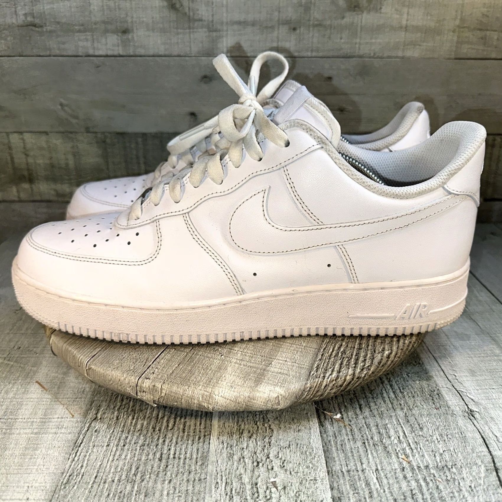 Nike Nike Air Force 1 Low Top Sneakers Mens 11.5 Triple White CW2288-111 Leather Rubber Breathable Cushioned Comfort Casual Activewear 2022 2020 Vintage No Size US L / EU 52-54 / 3 - 4 Thumbnail