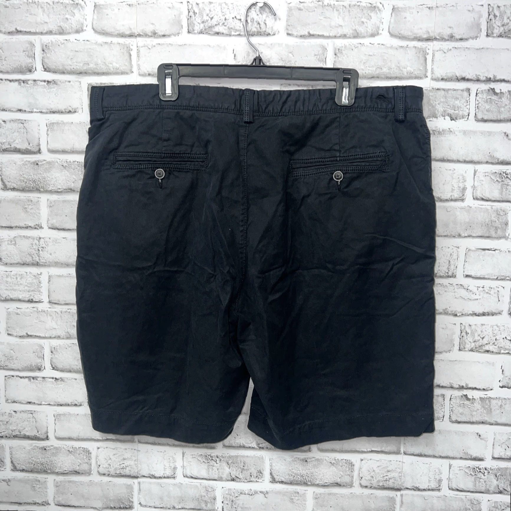 Tommy Bahama Tommy Bahama Black Casual Shorts Mens Size 40 Chino Regular - Men - 40 - Black - Casual Shorts Size US 40 / EU 56 - 4 Thumbnail