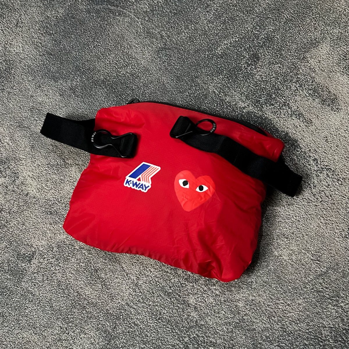 Comme des Garcons PLAY × K-Way Comme des Garcons X K-way Size US XL / EU 56 / 4 - 5 Thumbnail