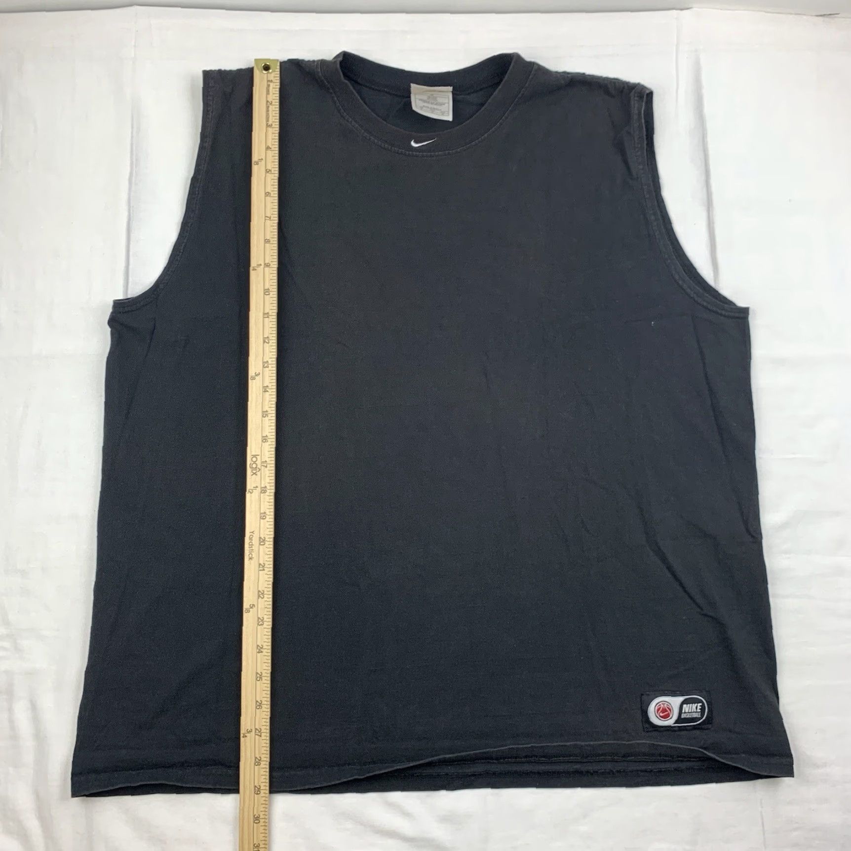 Nike VINTAGE Nike Tank Top Men XL Black 90s Sports Sleeveless T-Shirt Nike Tank Top Mens XL Black 90s Sports Size US XL / EU 56 / 4 - 5 Thumbnail