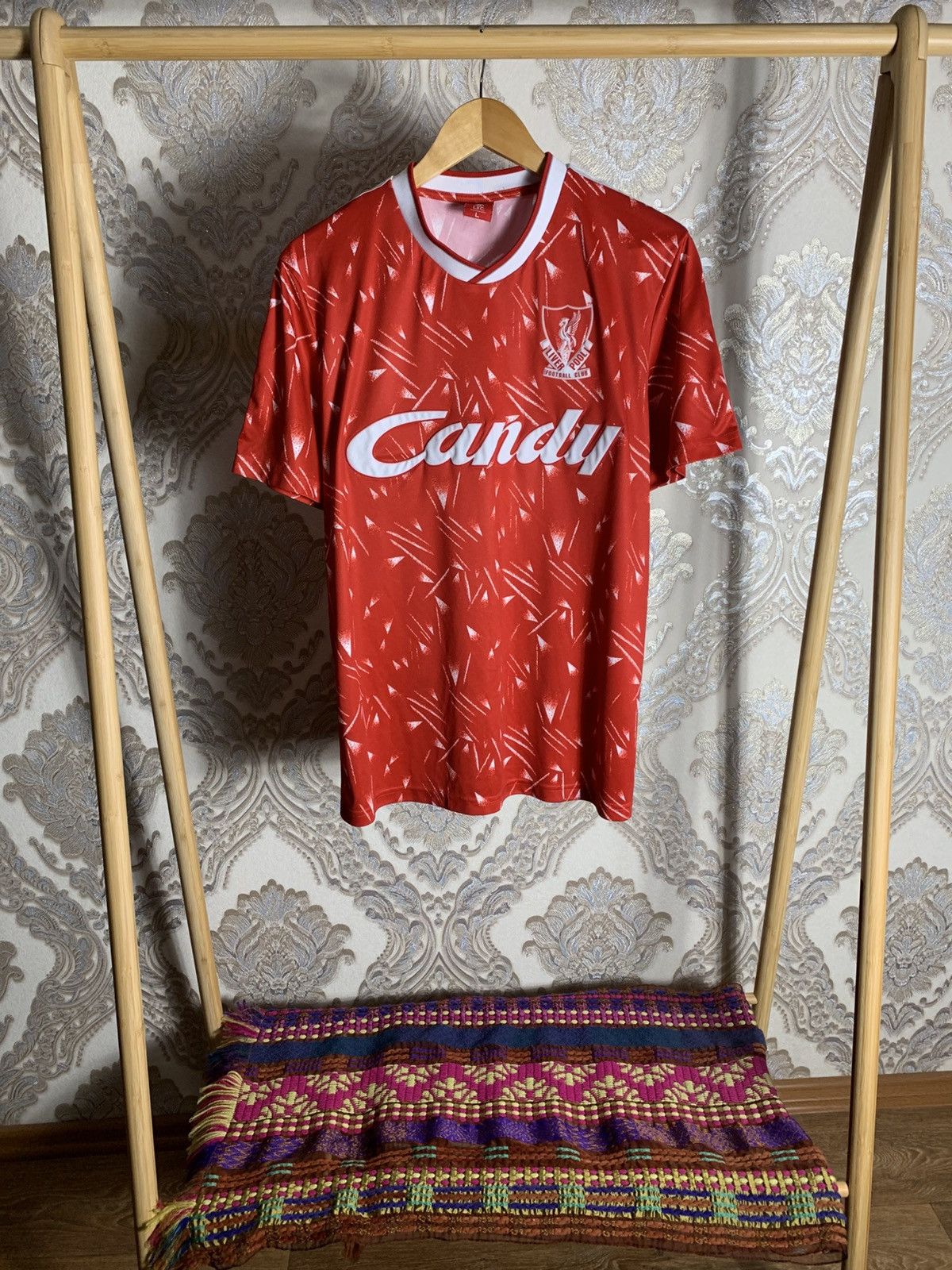 Vintage VERY RARE LIVERPOOL ENGLAND RETRO SOCCER JERSEY CANDY 90s Size US L / EU 52-54 / 3 - 1 Thumbnail