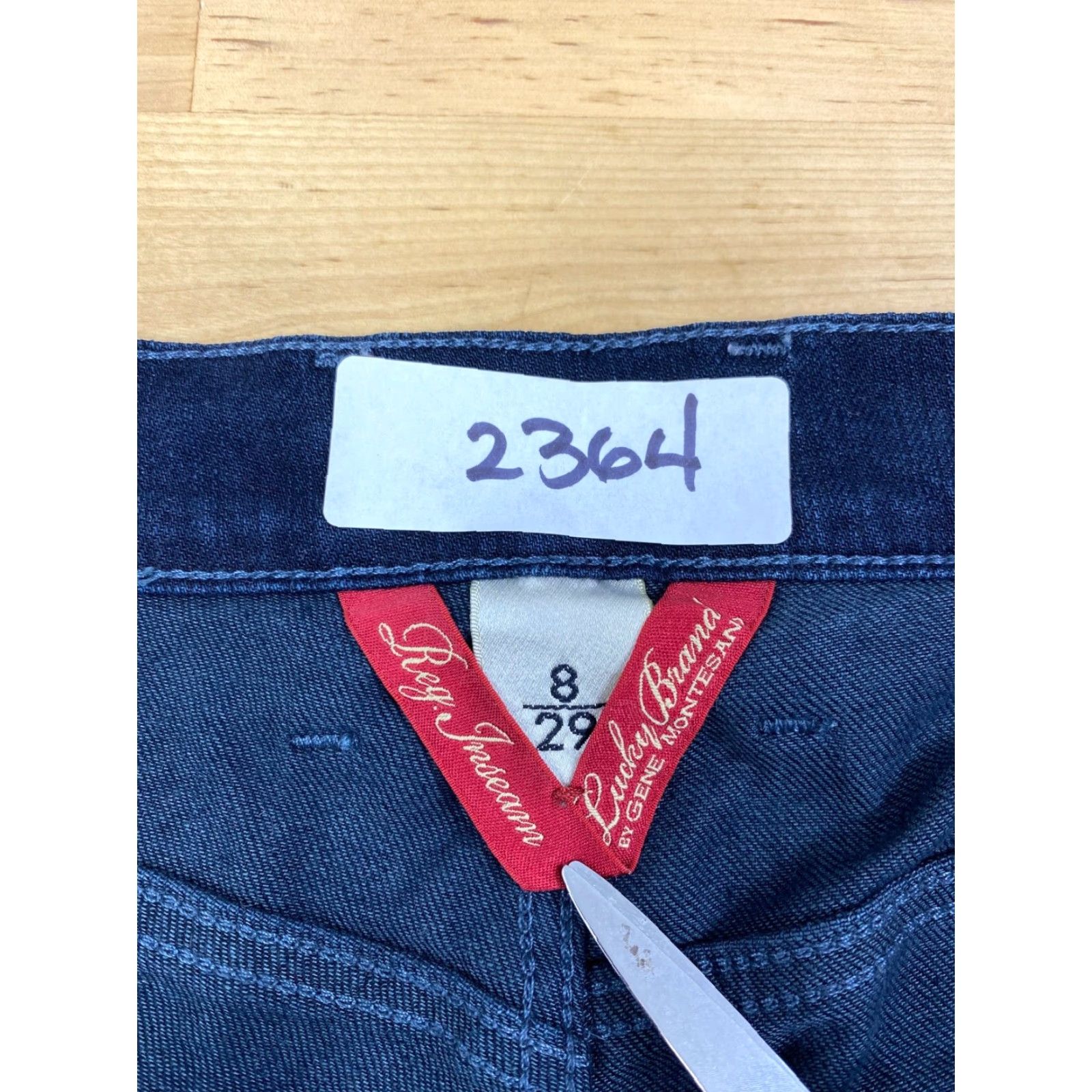 Lucky Brand Lucky Brand Jeans Women 8 Regular 28in Inseam 31in Blue Denim Flare 5-Pocket Stretch Stretchable Belt Loops Button Zipper Vintage No #2364 USA Theme Size 30" / US 8 / IT 44 - 5 Thumbnail